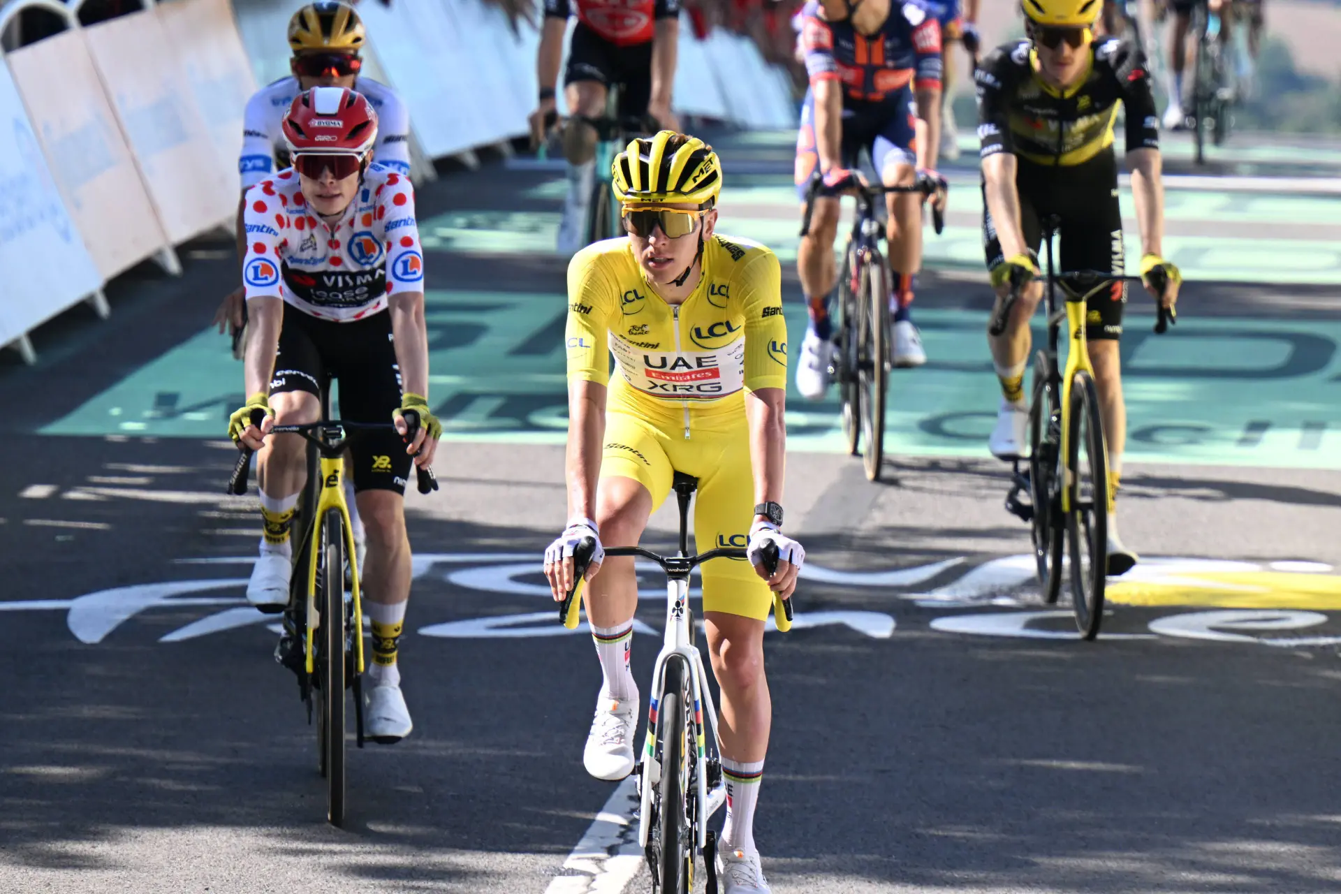 "Maybe Visma wanted to give me the yellow jersey" - Tadej Pogacar caught by surprise by rival team on tricky Tour day
