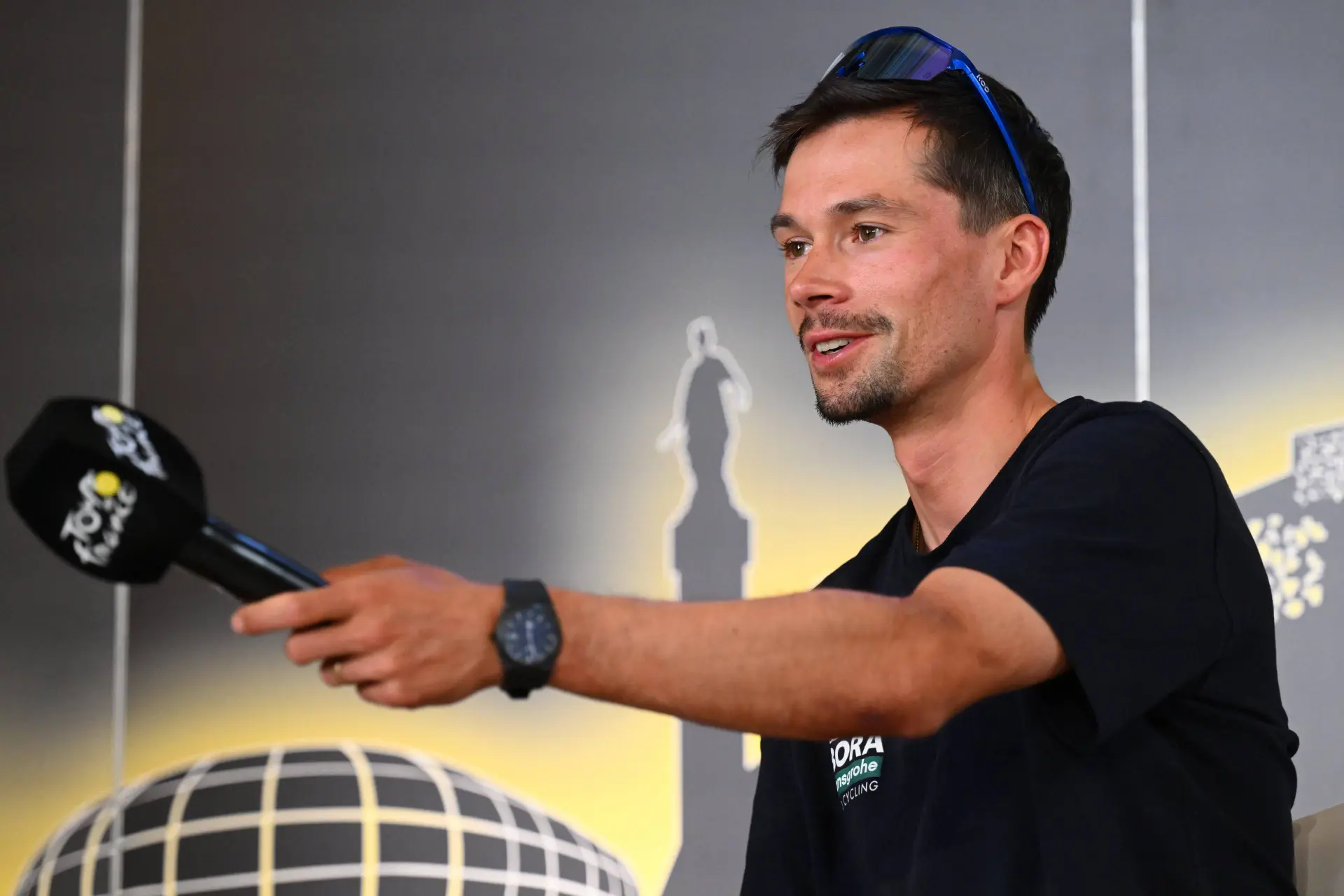 "Talvez eu volte aos desportos de inverno... Os Jogos Olímpicos de inverno?" Primoz Roglic deixa no ar a reforma e admite sonho olímpico