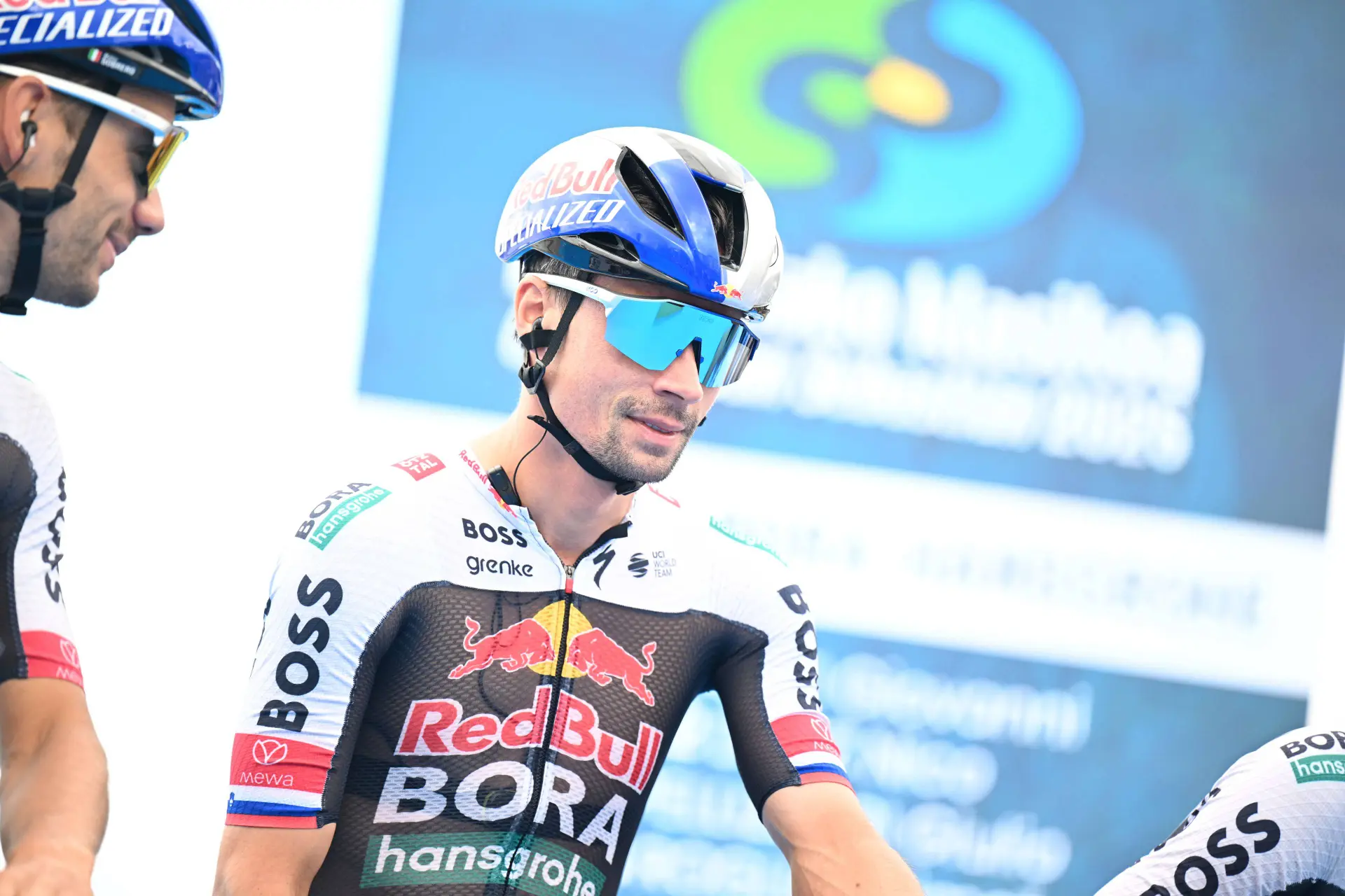 Primoz Roglic regressa à competição este fim de semana ao lado de Mathieu van der Poel