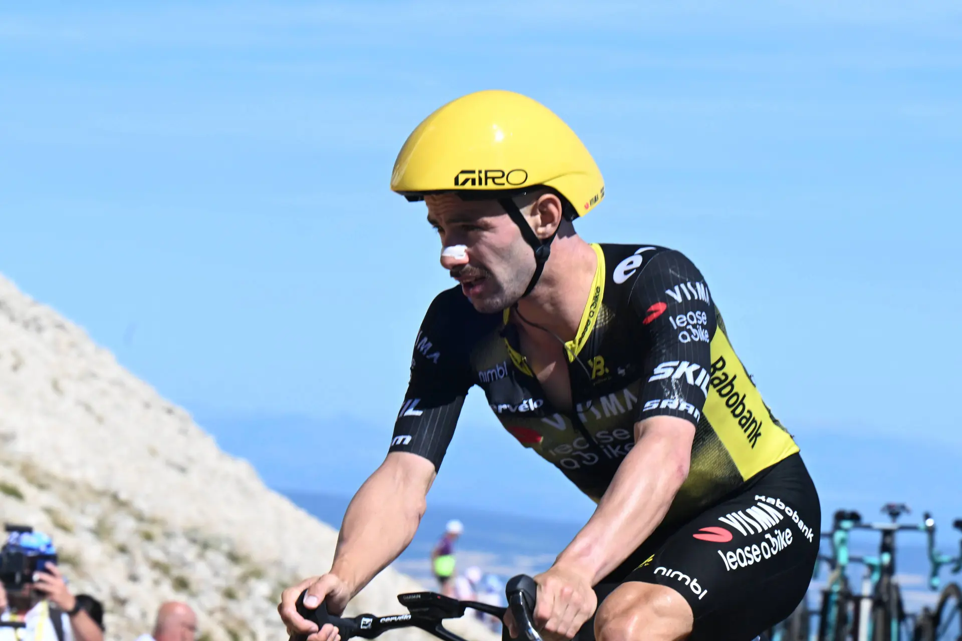 Victor Campenaerts volta a estar ao lado de Jonas Vingegaard na Volta a Espanha, depois da excelente prestação no Tour