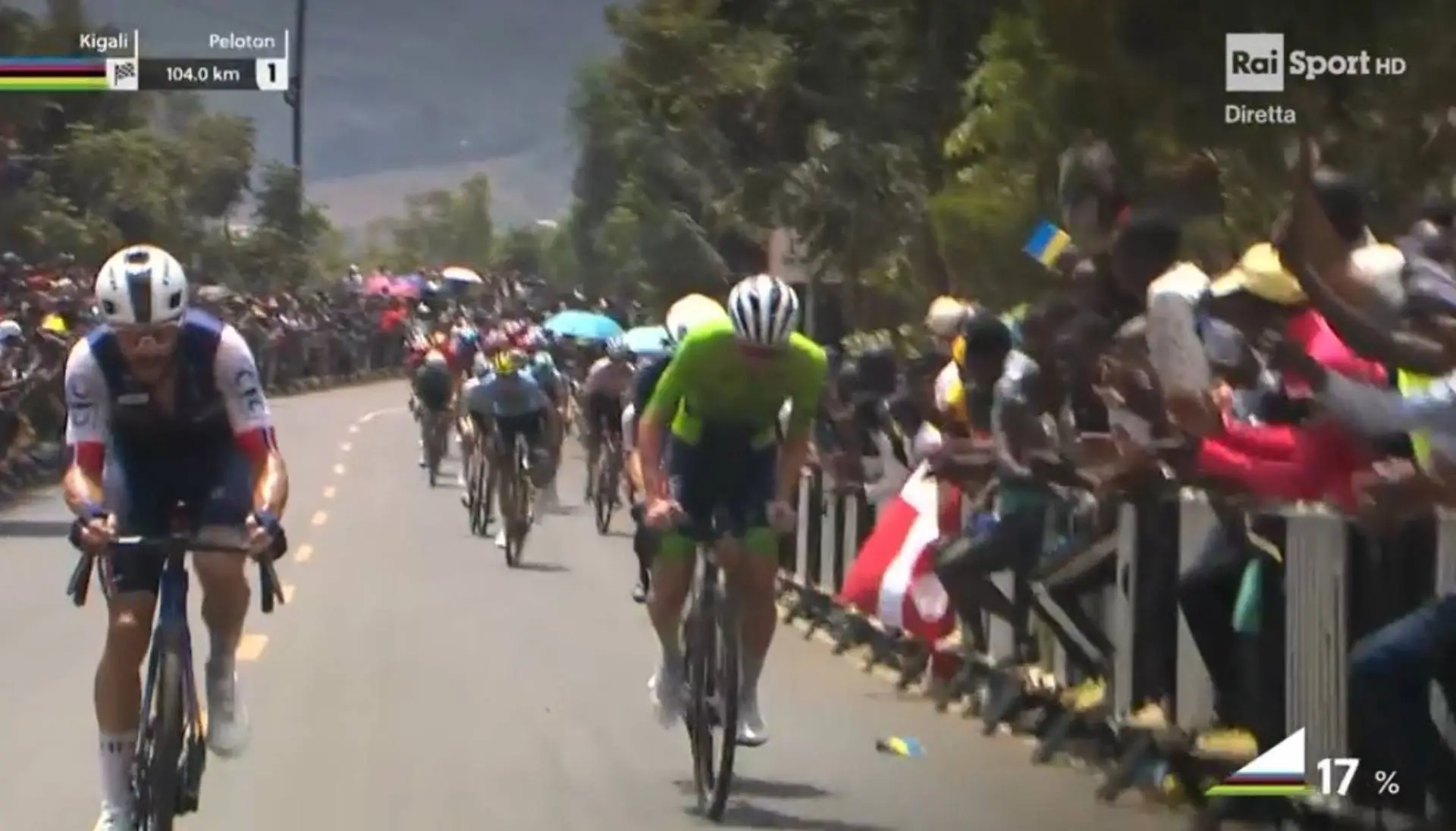 VIDEO: Tadej Pogacar launches huge Rainbow Jersey attack in Kigali with 105km to go