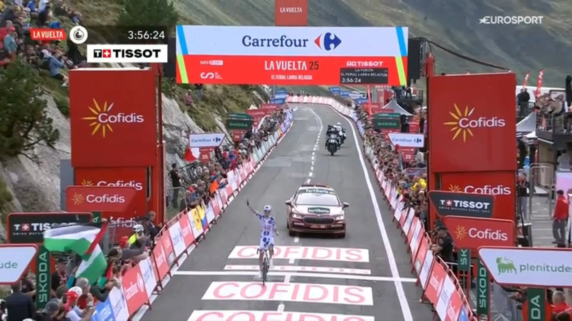 Another victory for UAE - Jay Vine takes win in Belagua as Jonas Vingegaard takes over red jersey