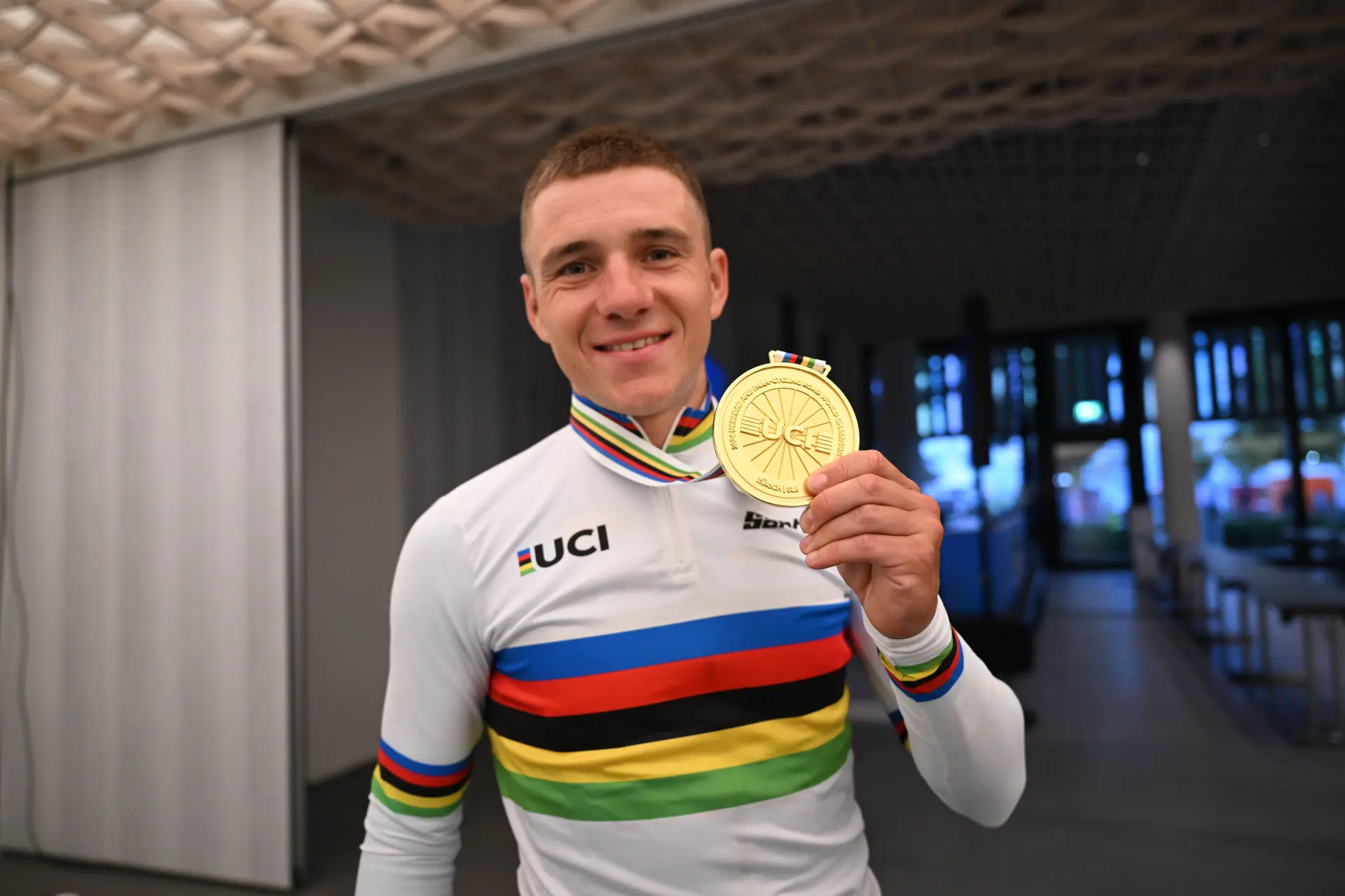 Lista de partida final do Campeonato do Mundo de CRI elites masculinos: Remco Evenepoel, Tadej Pogacar, Isaac del Toro, Jay Vine, Bruno Armirail