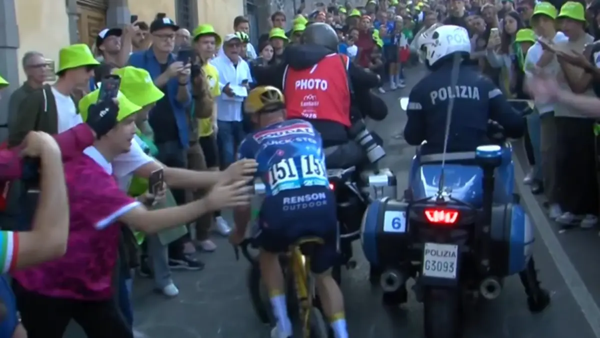 "Tadej's attack was so hard that it was impossible to react" - Evenepoel settles for second at Il Lombardia and rues late incident with motorbikes