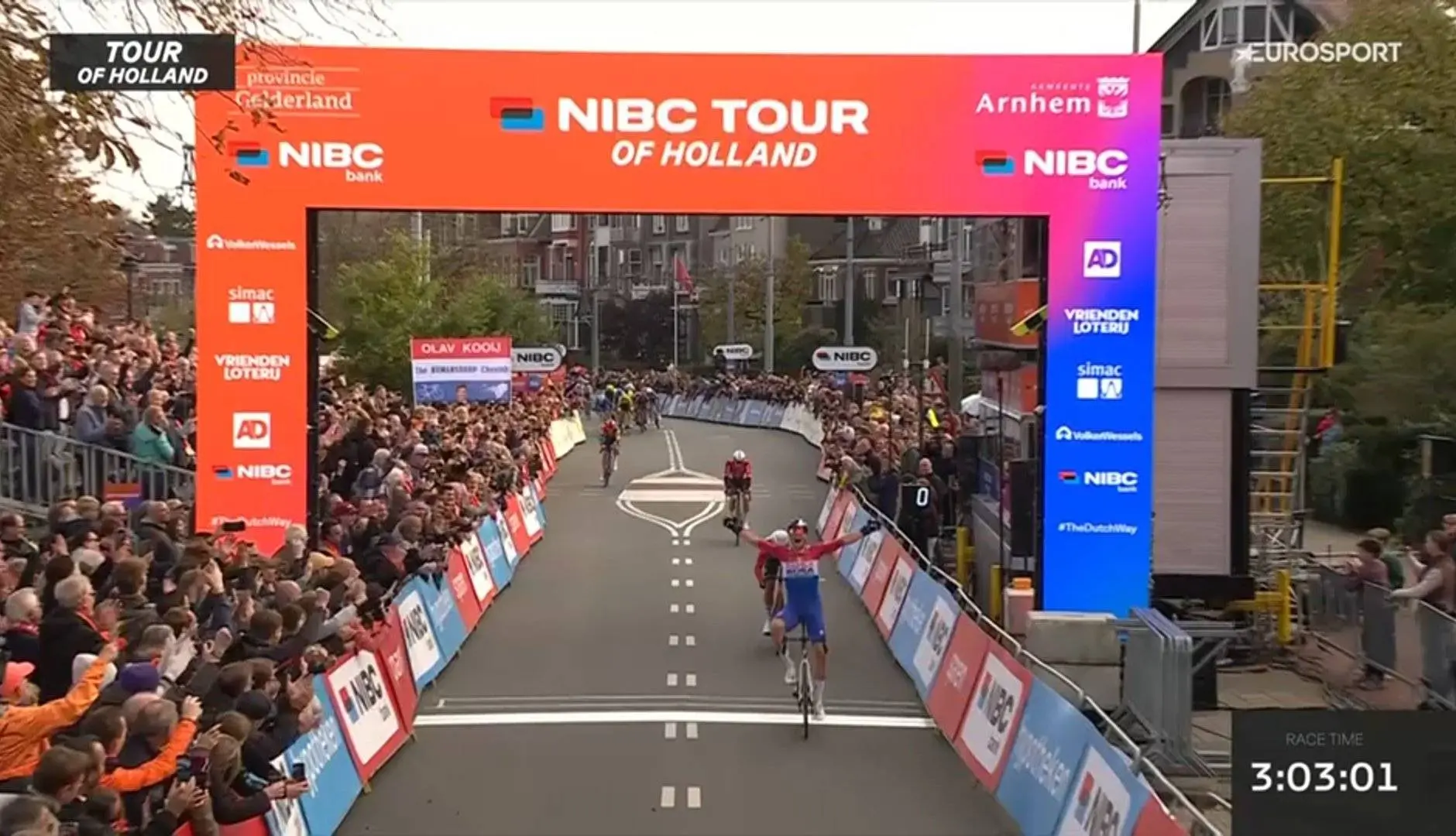 Resultados Volta à Holanda 2025 5ª etapa: Vitória para Danny van Poppel a partir da fuga, Merlier a ver navios