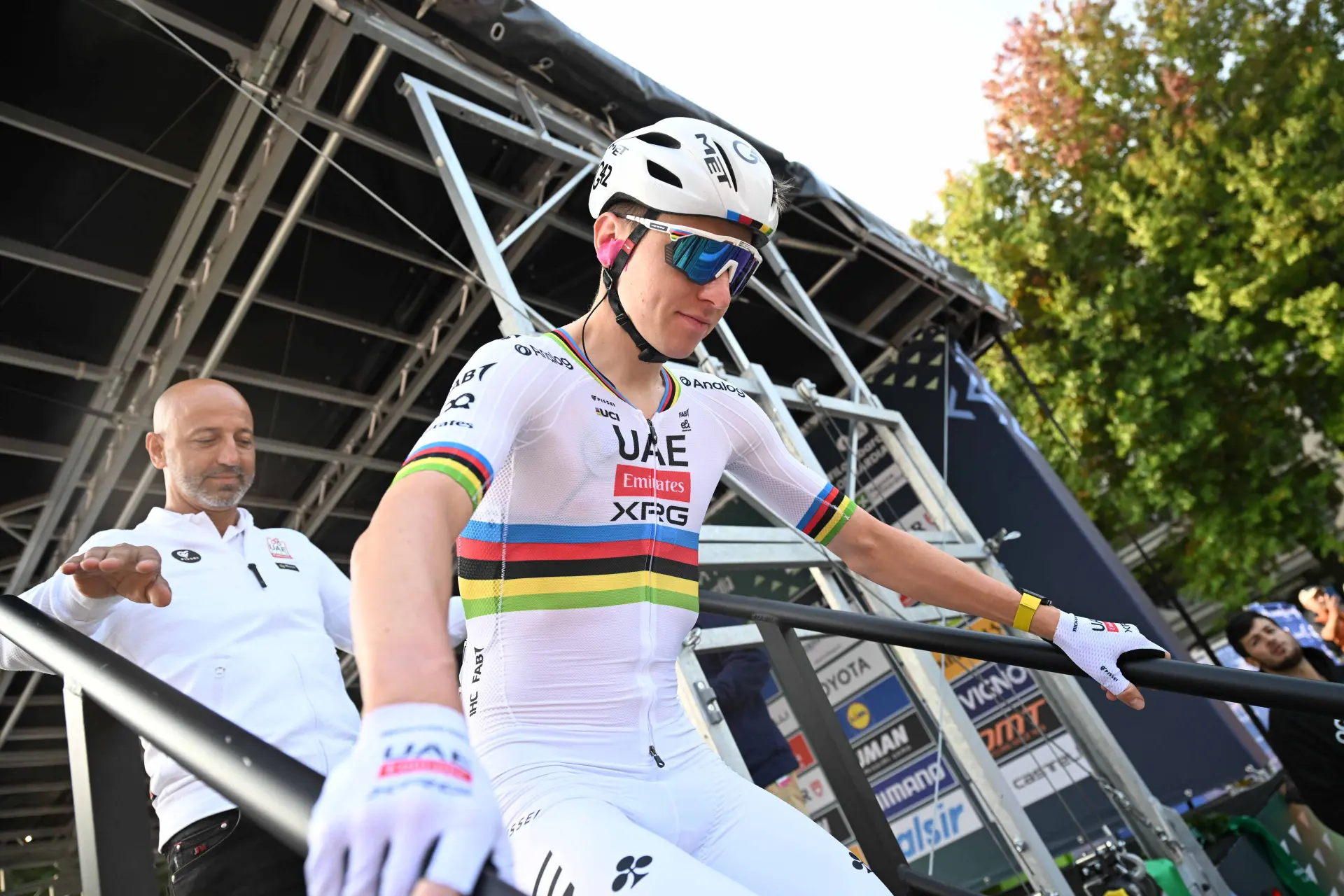 "Ele continua a crescer como ciclista e como pessoa" Matxin deixa aviso aos rivais de Tadej Pogacar para 2026