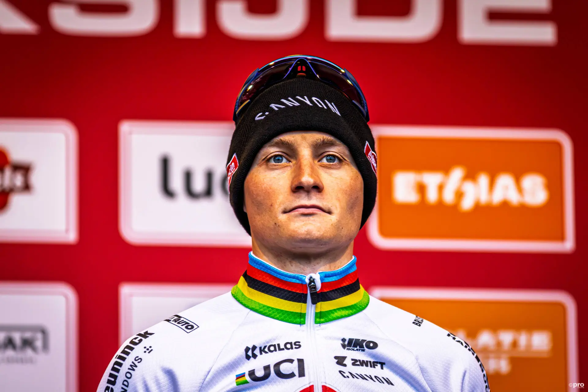 “Sem esse erro, teria sido ao sprint” – Mathieu van der Poel analisa o duelo em Gavere com Thibau Nys