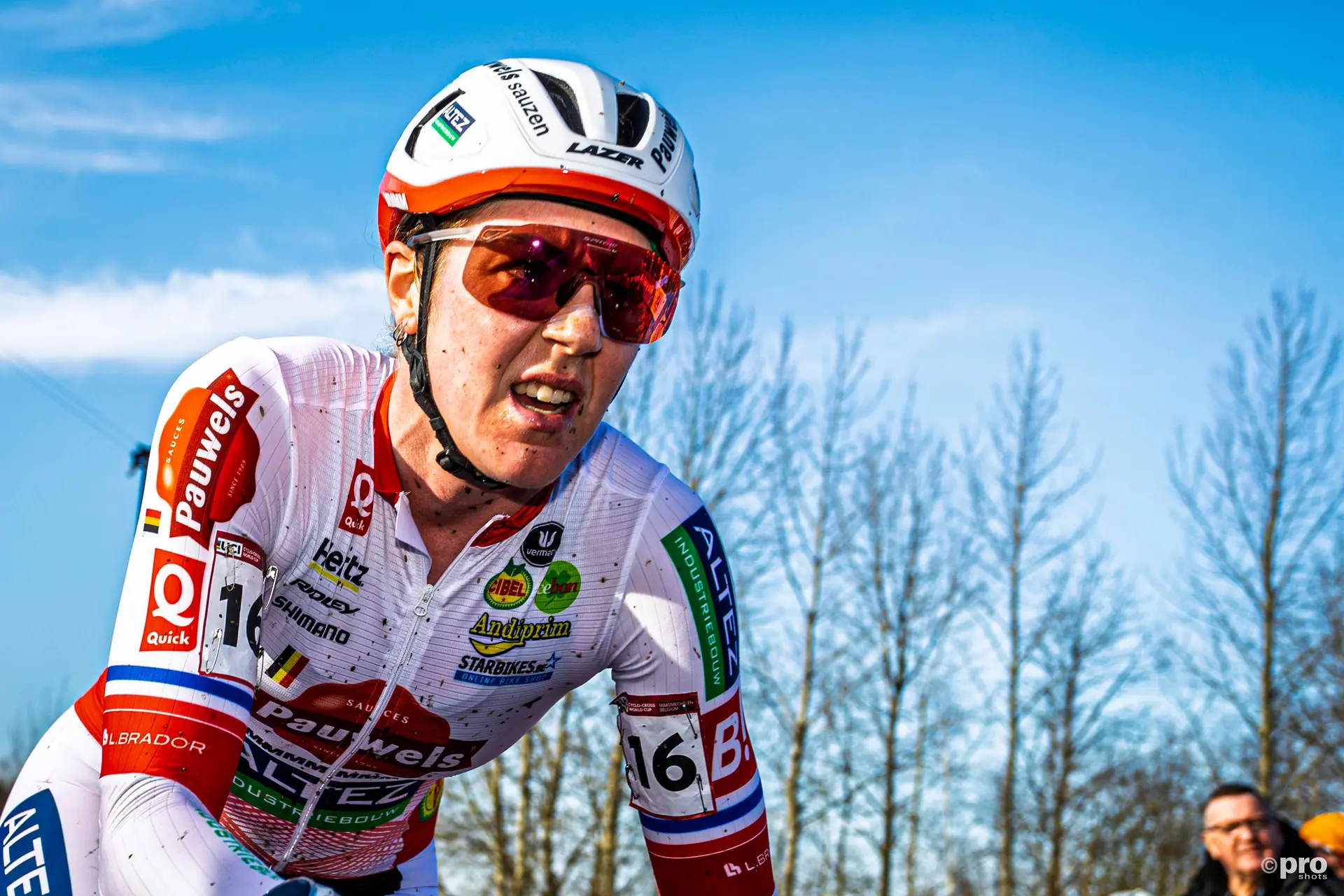 Results Superprestige Middelkerke | Amandine Fouquenet wins finale as Aniek van Alphen loses overall