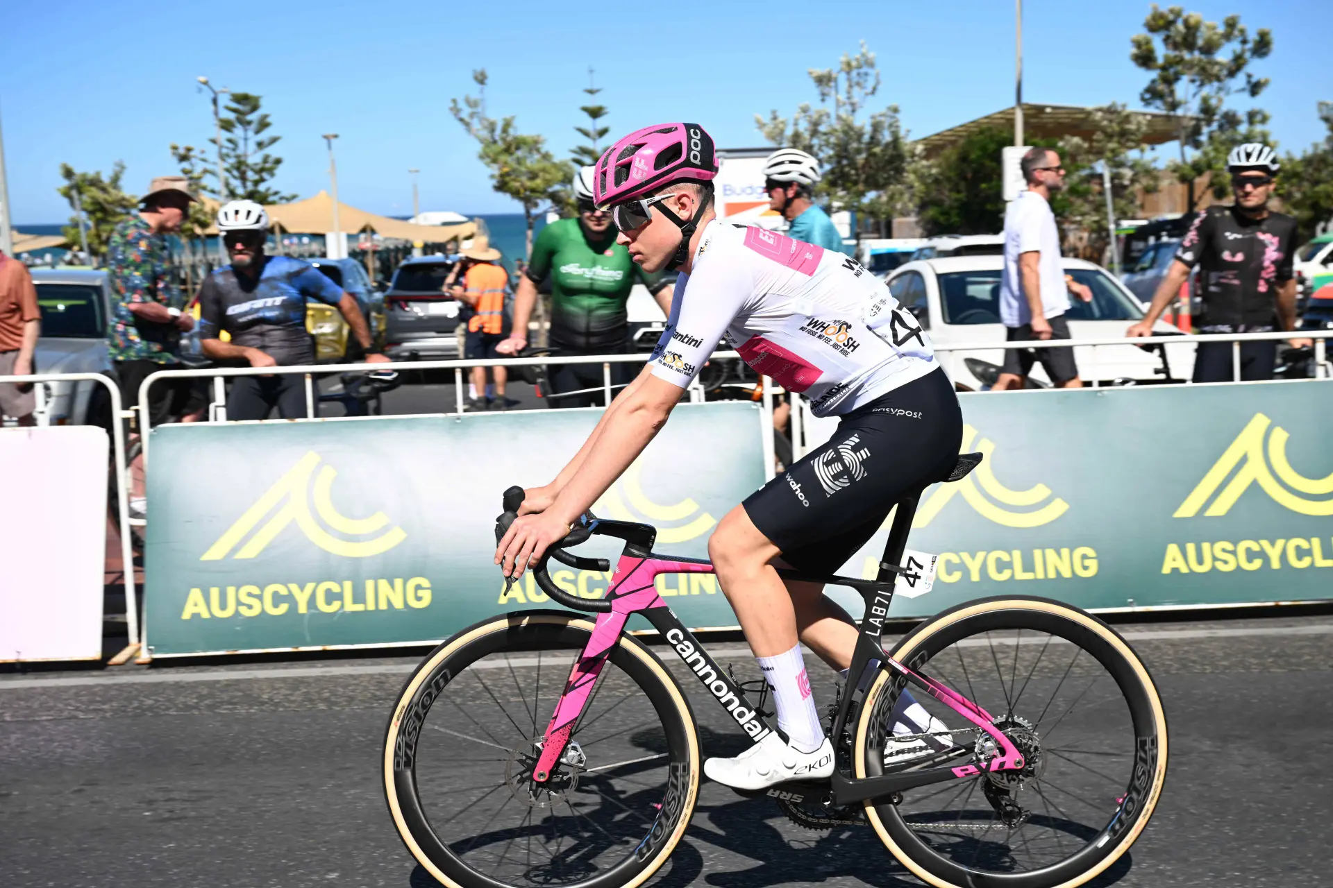 Medical Reports & Withdrawals Volta a Catalunya 2026 Update Stage 7 - Bruno Armirail, Michael Leonard and Jake Stewart among 13 riders to abandon before end of final day
