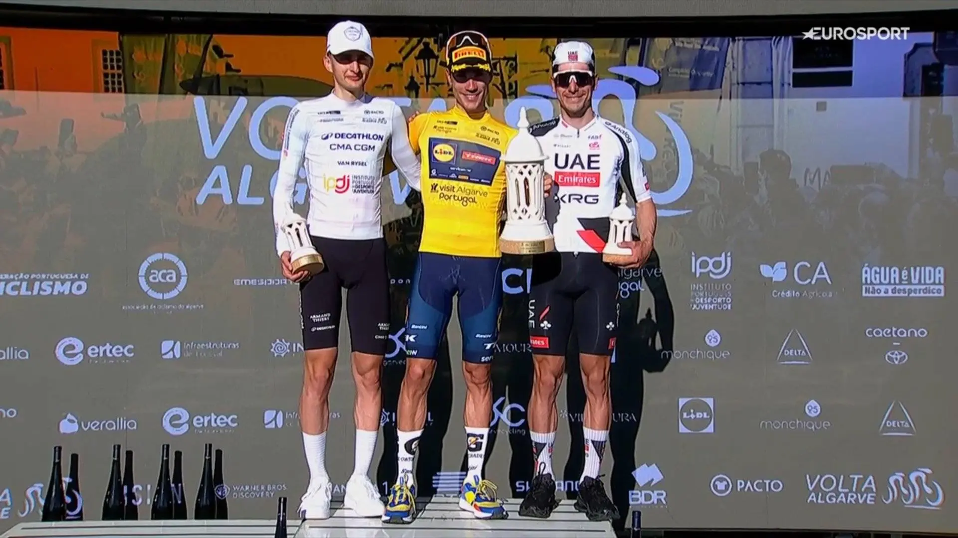 “Se comparar com o ano passado, acho que estou muito melhor” - João Almeida tentou de tudo, mas termina a Volta ao Algarve em 3º