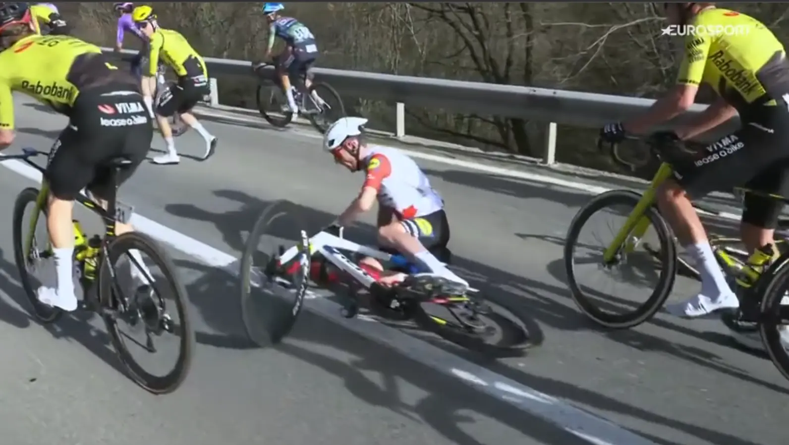 Medical Reports & Withdrawals Volta a Catalunya 2026 Update Stage 4 - Derek Gee among a number of riders down on 'quiet' day