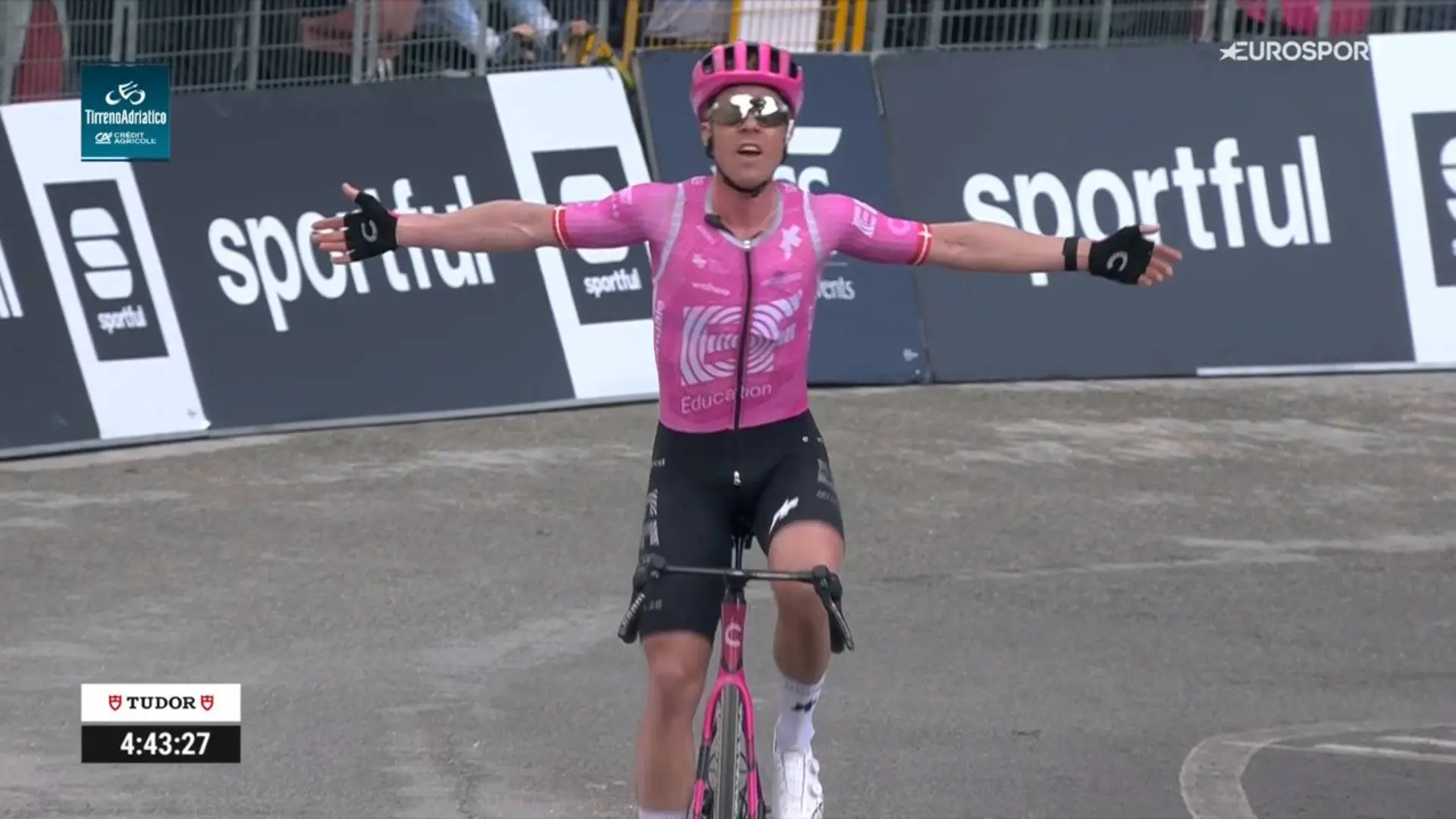 Resultados 5ª etapa da Tirreno–Adriático: Michael Valgren leva a vitória, Isaac del Toro assume a liderança da cG