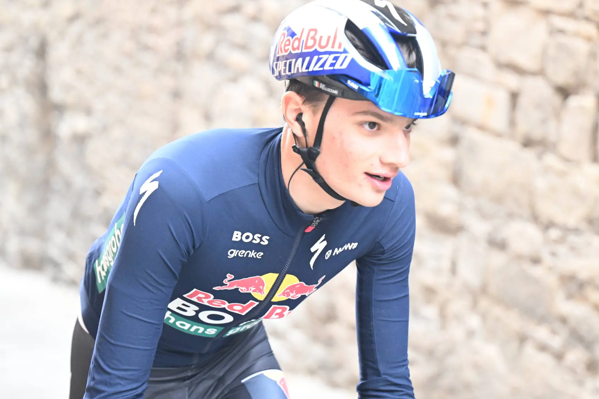 “I don’t really know how I did it” - Giulio Pellizzari surprises again with sprint for second behind Van der Poel at Tirreno-Adriatico