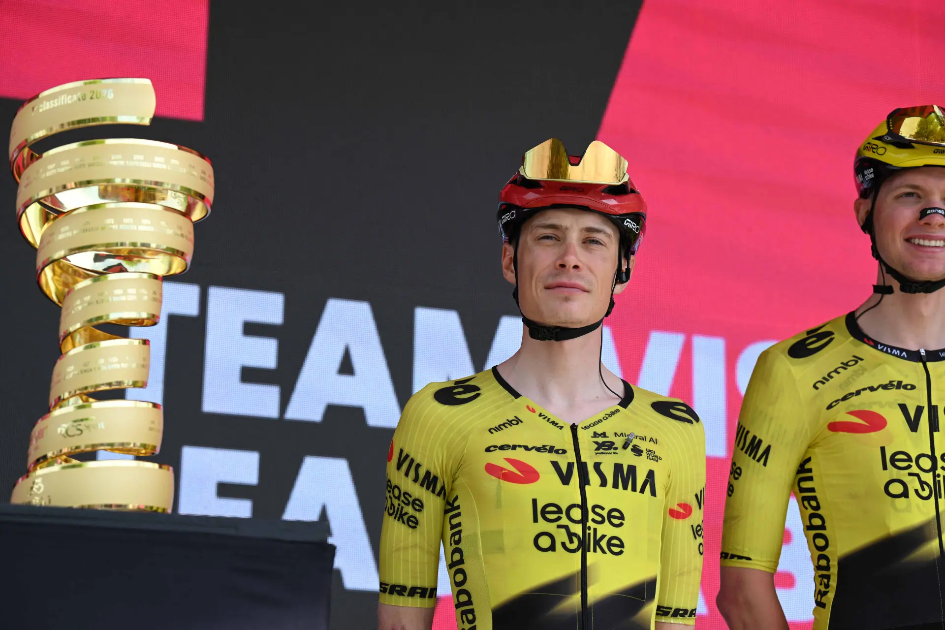“Vingegaard está noutro nível” - Alberto Contador deixa veredito contundente sobre a Volta a Itália após ataque de Jonas Vingegaard na 2a etapa