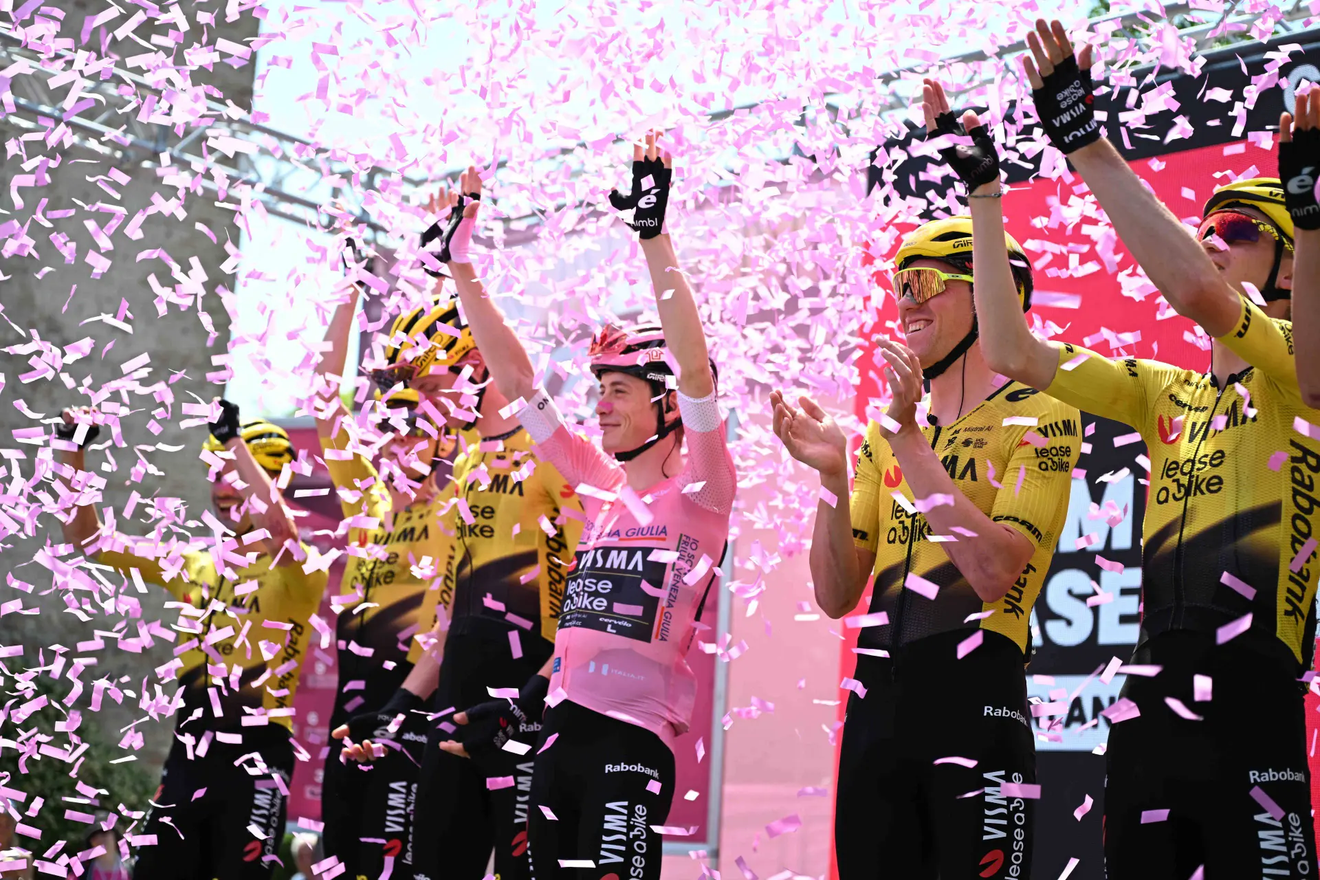 UCI Rankings Team Update: Visma surges after the Giro d’Italia, as do Lidl and INEOS, UAE stays on top and Alpecin slips