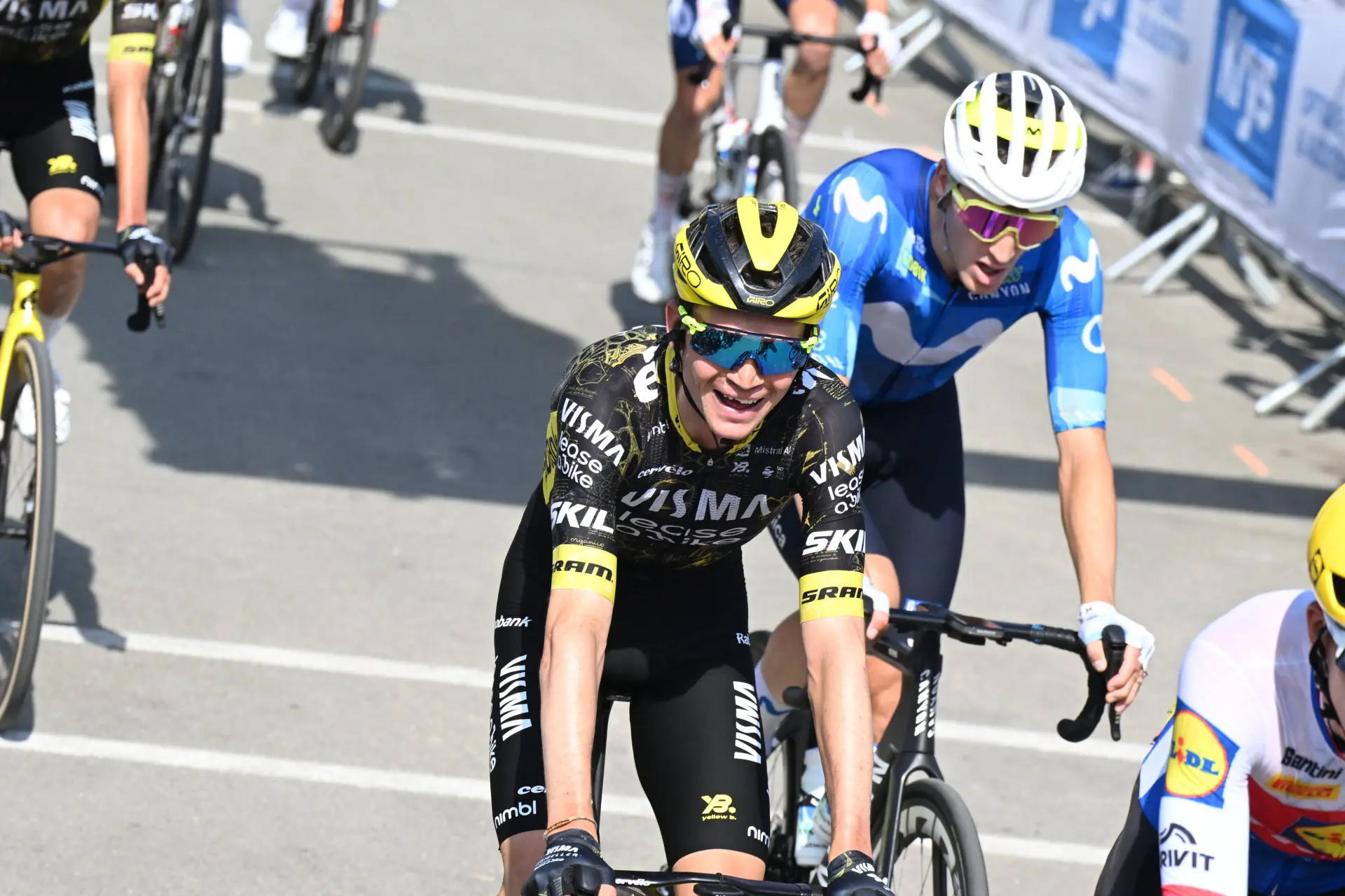 "Sometimes the bullet bites back" - Sepp Kuss broke his front tooth on Tourmalet stage as Tour de France dentist visit looms