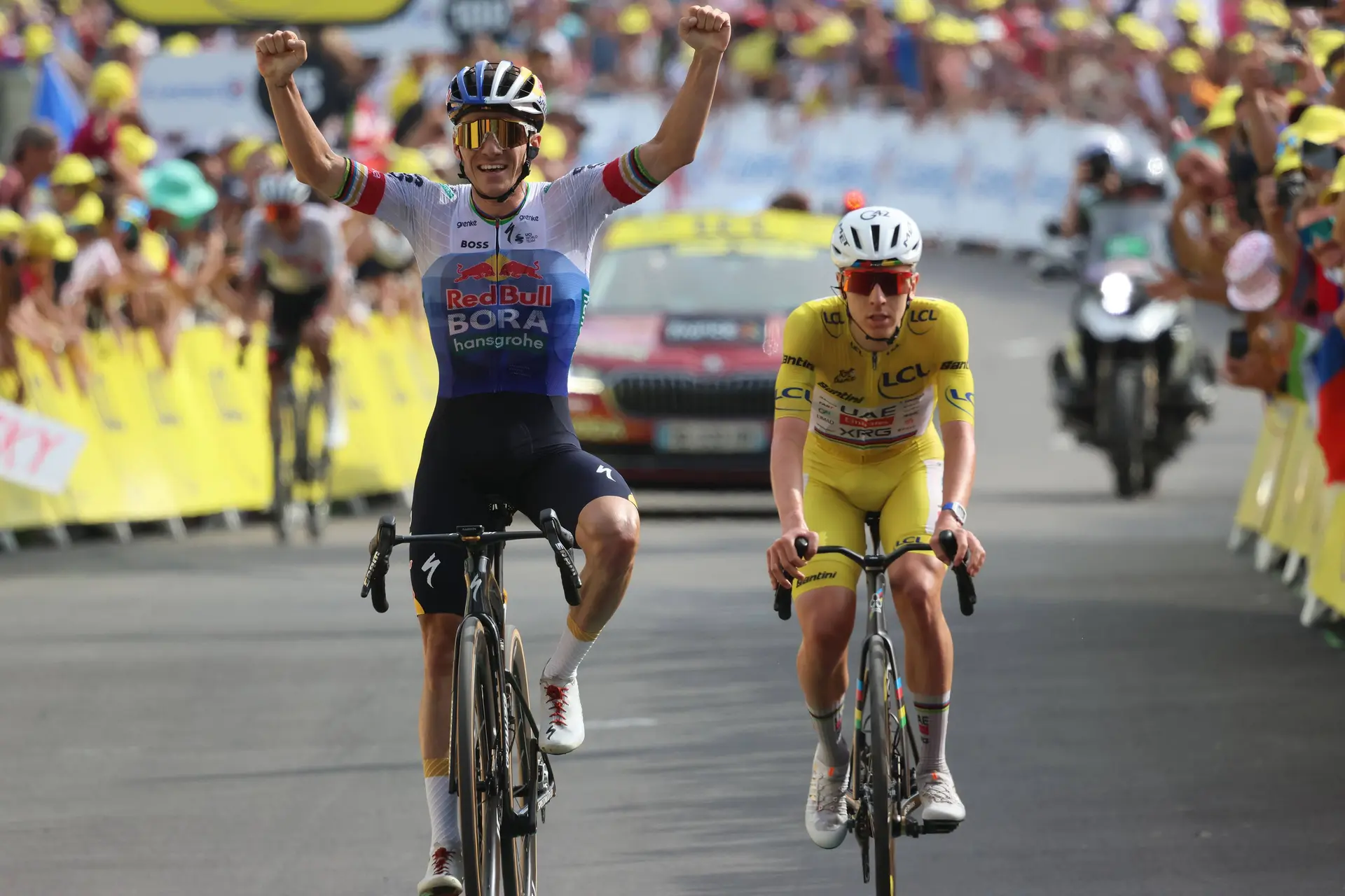 ANALYSIS - Can Remco Evenepoel beat Tadej Pogacar at the World Championships?