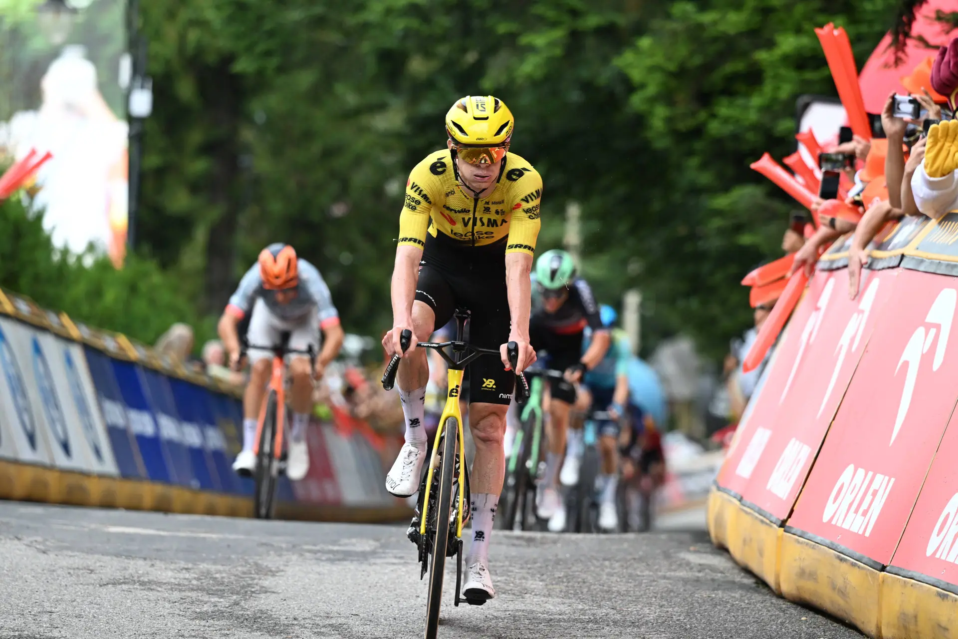 Results Tour de Pologne 2026 Stage 6 - Visma domination continues as Louis Barre wins solo and Bart Lemmen stays in yellow
