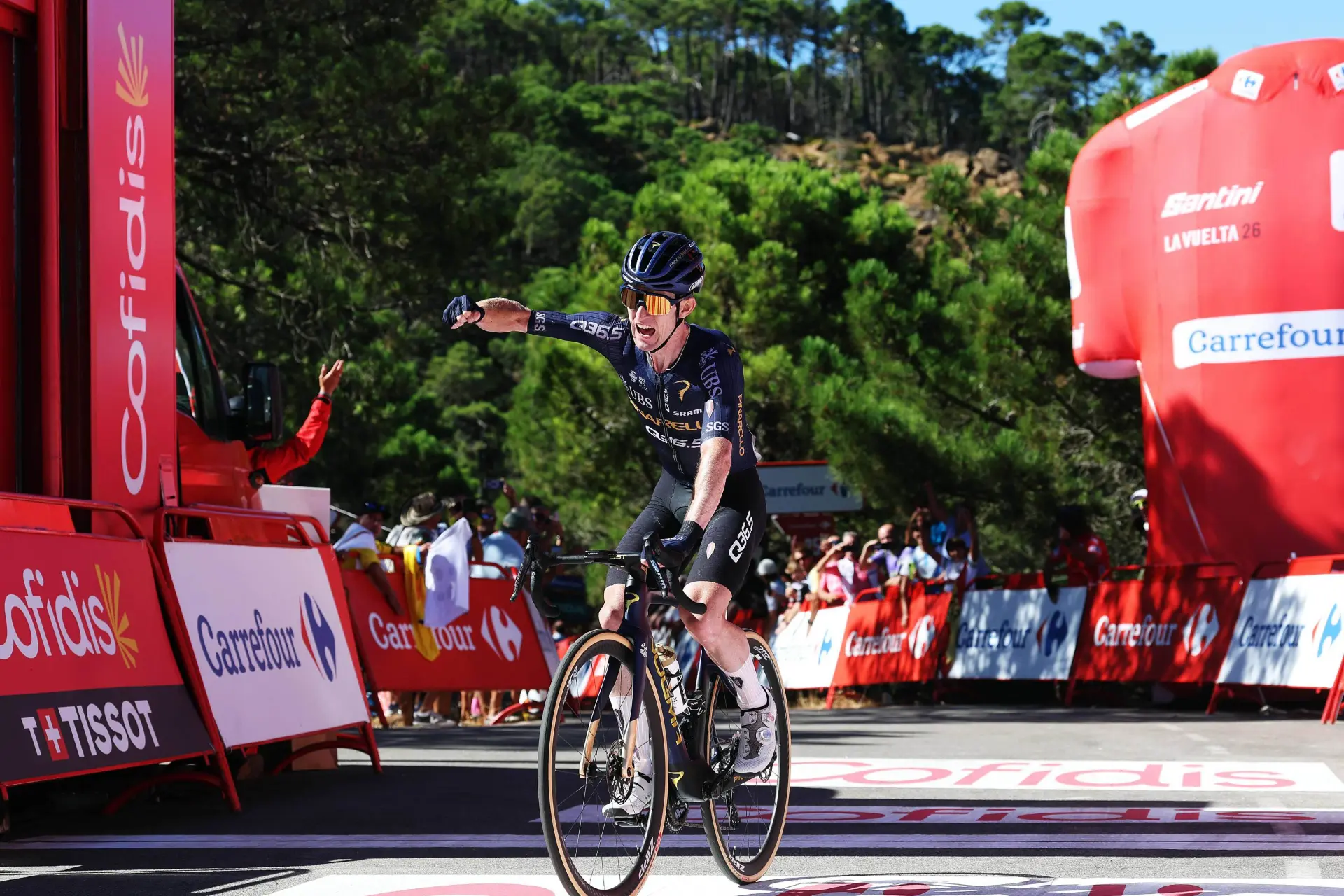 Eddie Dunbar wins Stage 19 of the 2026 Vuelta a Espana