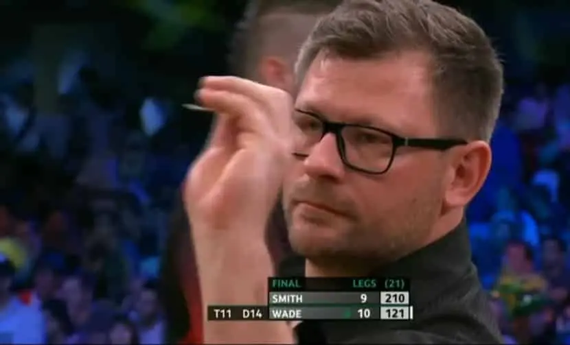 VIDEO: Peter Wright verbaasd iedereen met bizarre route vanaf 121