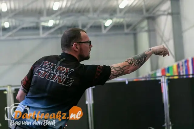 Dustin Straver in actie tijdens achtste week Modus Super Series 13 naast onder meer Usher, Stone en Evans