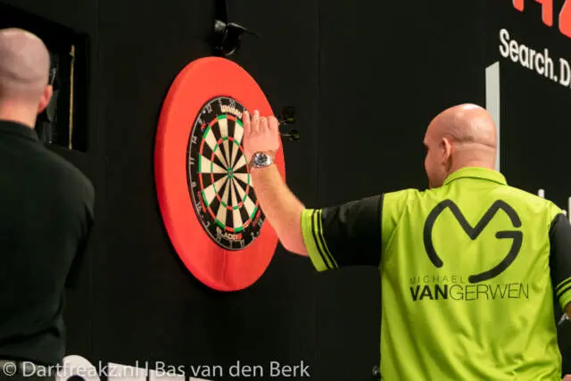 Bekendmaking speelschema PDC Premier League, Rotterdam Ahoy: 'MvG vs. Humphries'