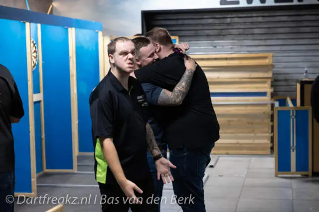 Jisse De Boer/Damian Mol winnen Sevenum Darts Festival Blind Mix