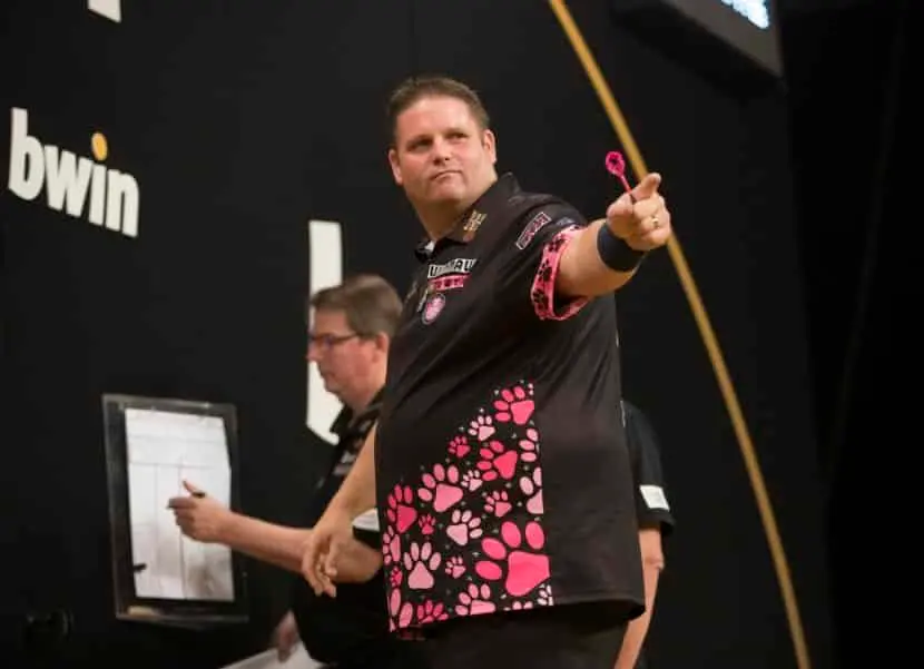 Scotty Dog Scott Mitchel gaat debuut maken tijdens Euro tour 12, ook Boulton geplaatst