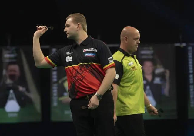 Vooruitzichten niet gunstig gezind voor Van den Bergh's kwartfinale op World Series of Darts Finals