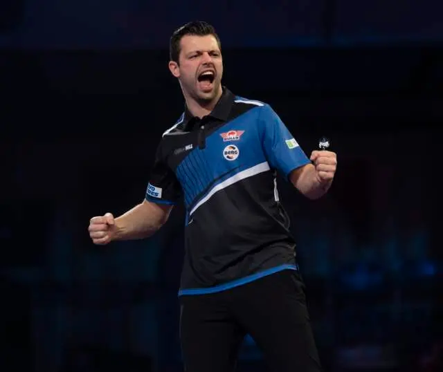 Austrian Darts Open middag: Maik Kuivenhoven plaatst zich voor tweede ronde