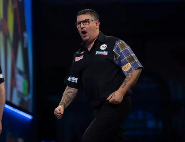 Tweede avond World Darts Championship Anderson, Hughes, Barry en Williams winnen