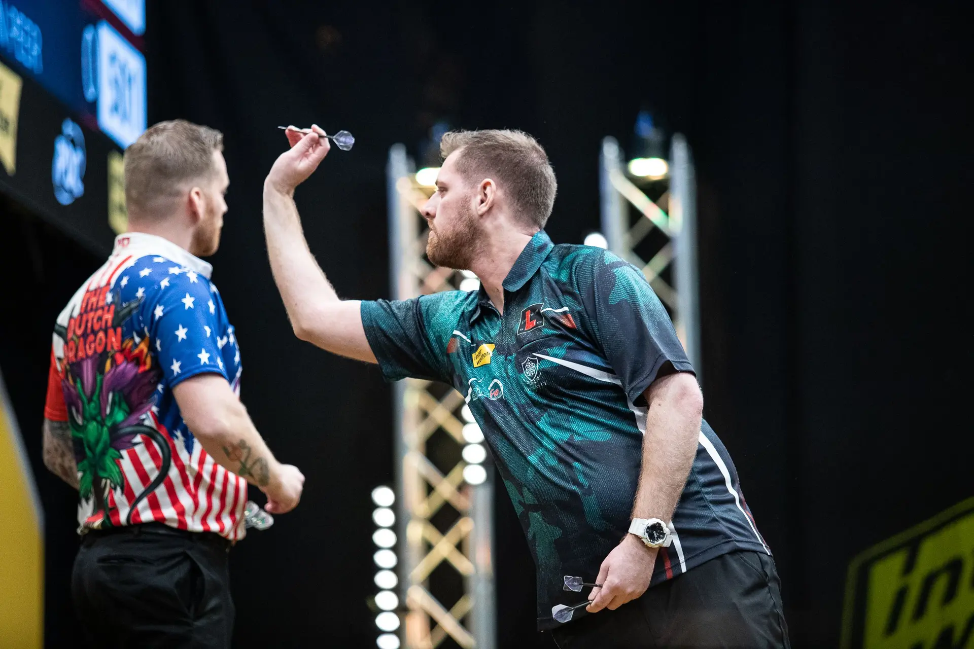 Samenvatting eerste sessie Dutch Darts Championship: Van Peer maakt indruk, Dragt verliest