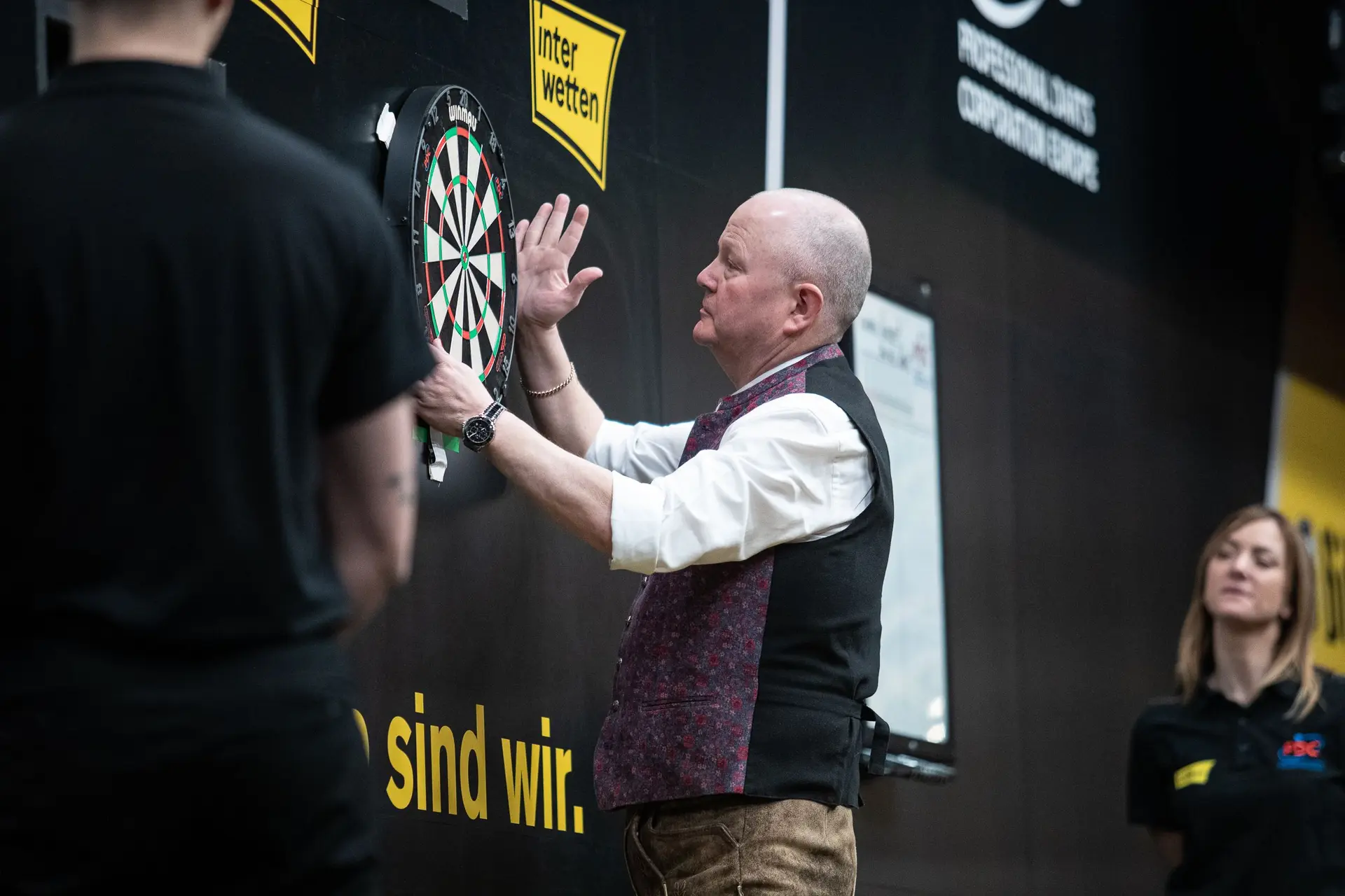 Einde van een era: John McDonald en George Noble stoppen na WK darts 2026