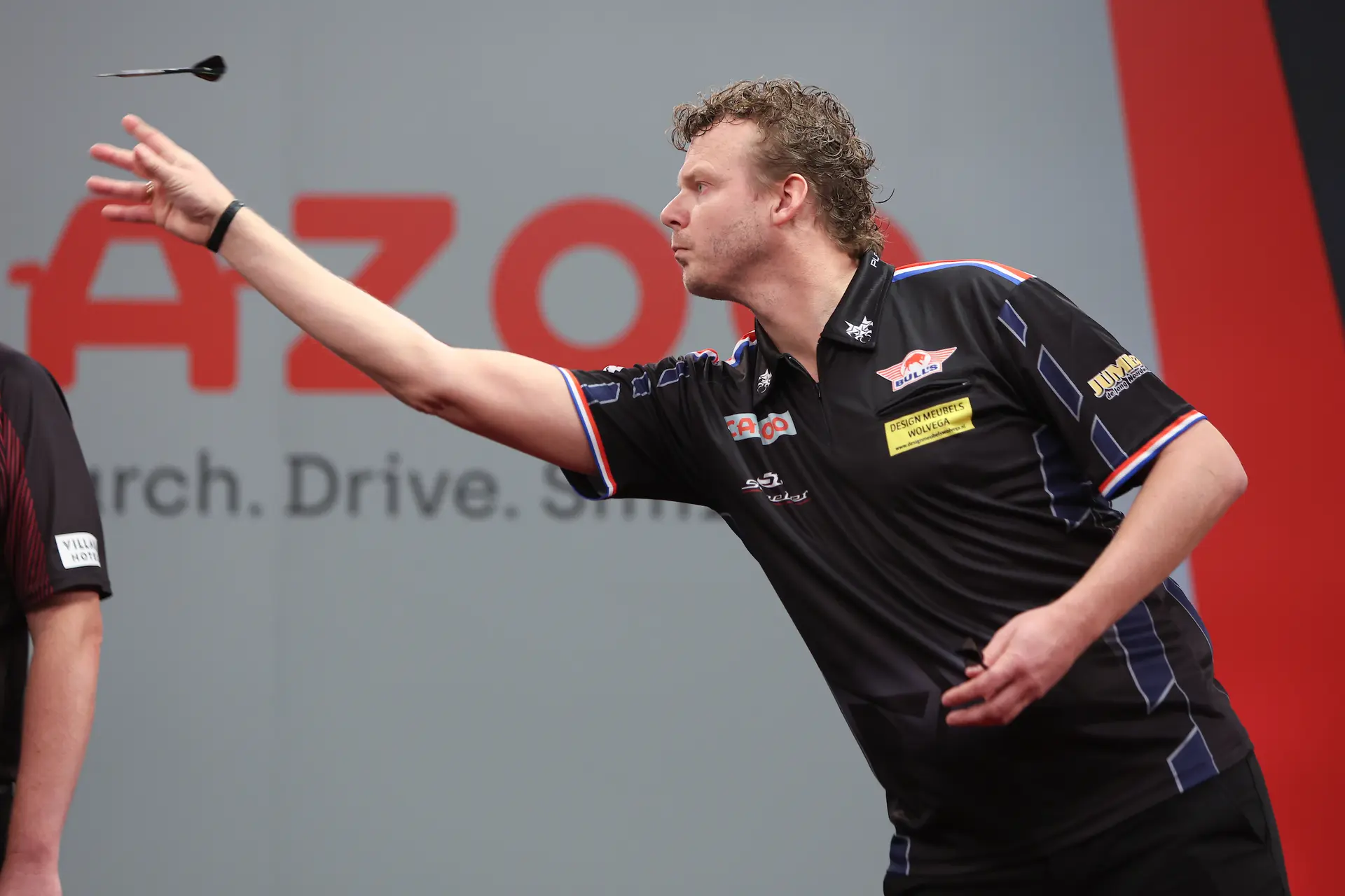Richard Veenstra verslaat Robb en treft Huybrechts tijdens het PDC-WK