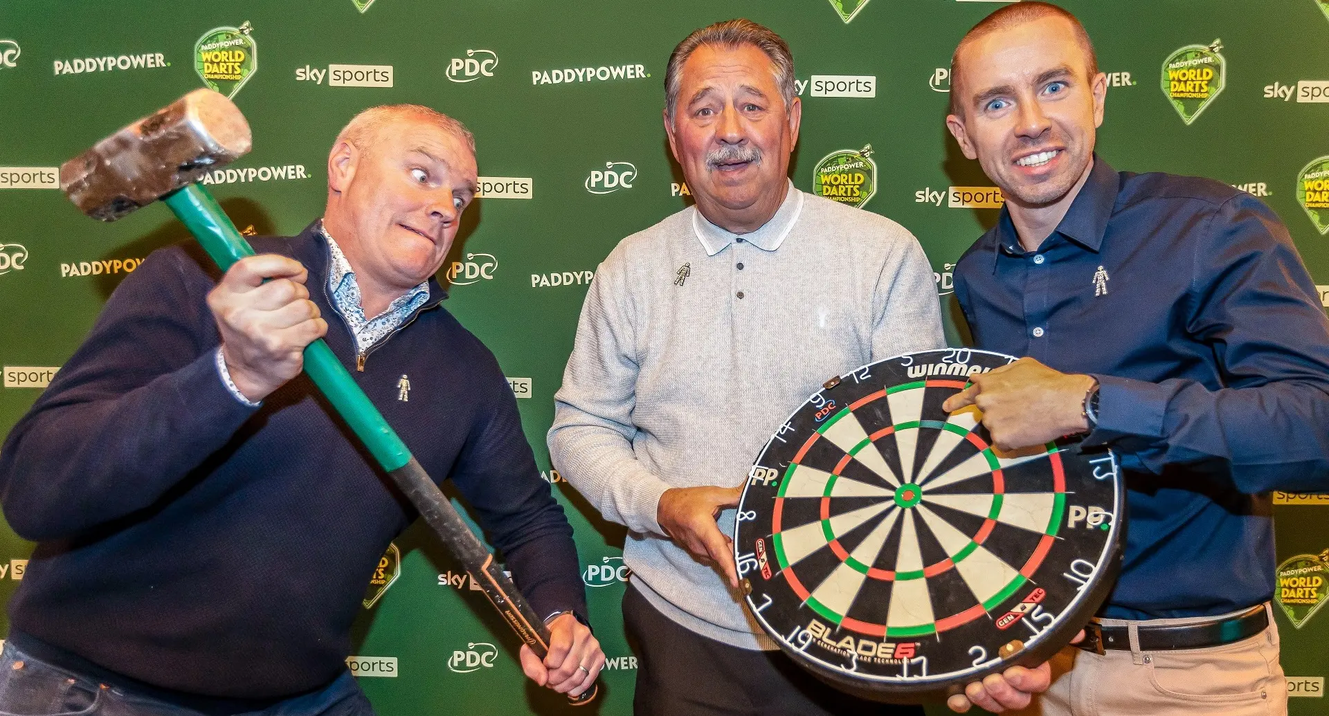 big180reveal groen wk darts1b