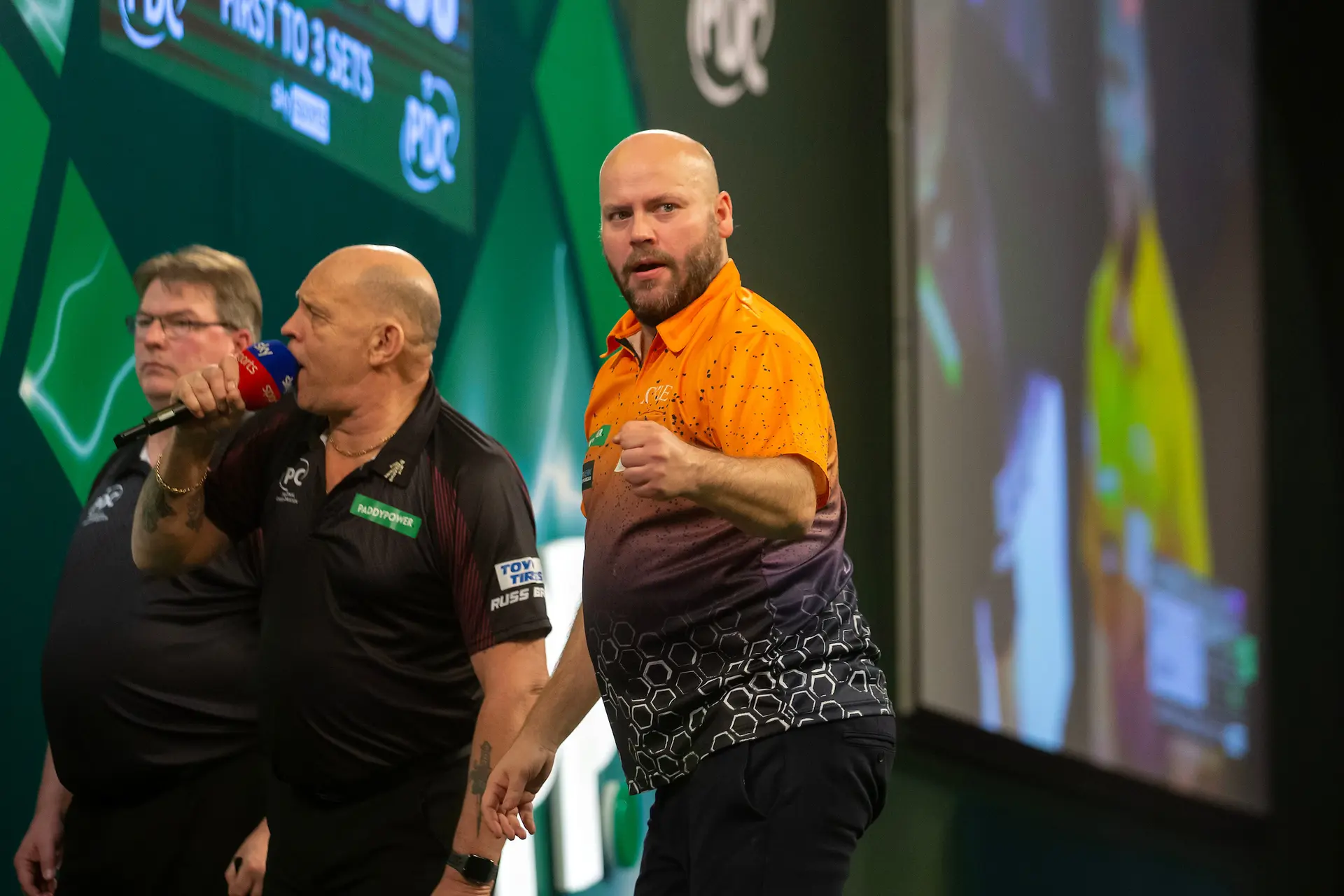 Spectaculair! Kist gooit vierde 9-darter in carrière en wint uitstekend Challenge Tour 11