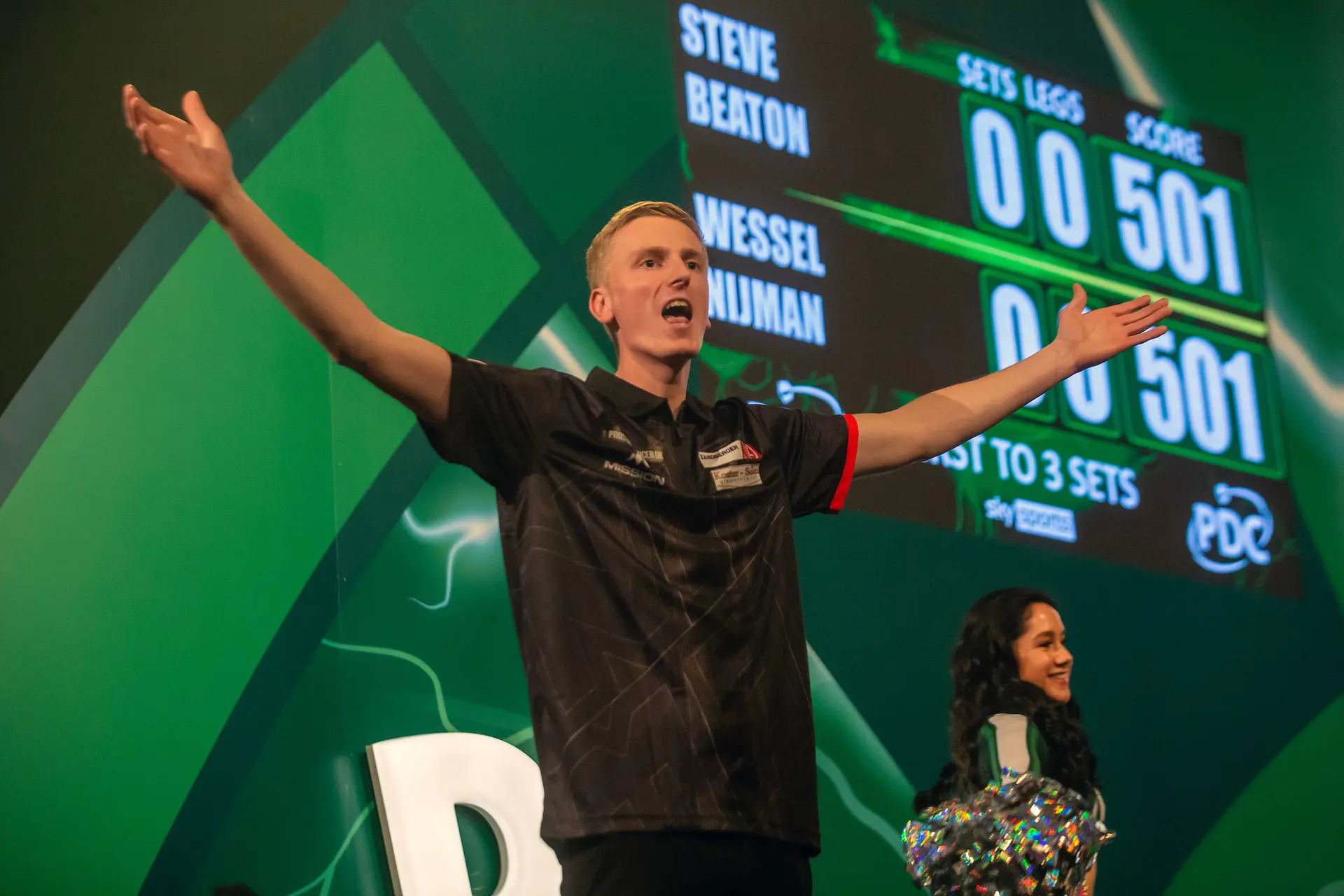 Wessel Nijman boekt mijlpaal als 100e winnaar van een PDC Pro Tour evenement