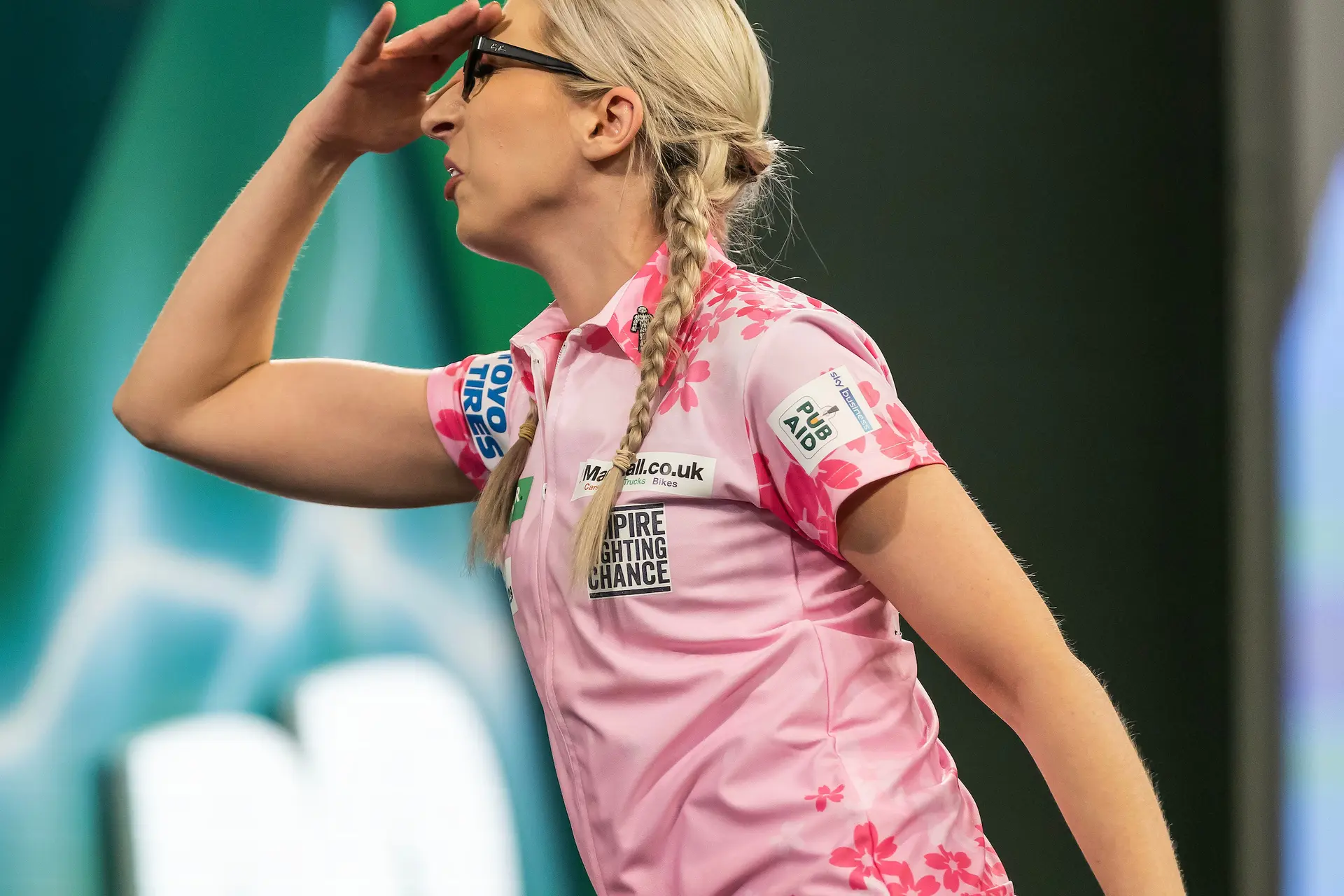 Fallon Sherrock eindelijk winnares Women’s Week, Steenbergen imponeert