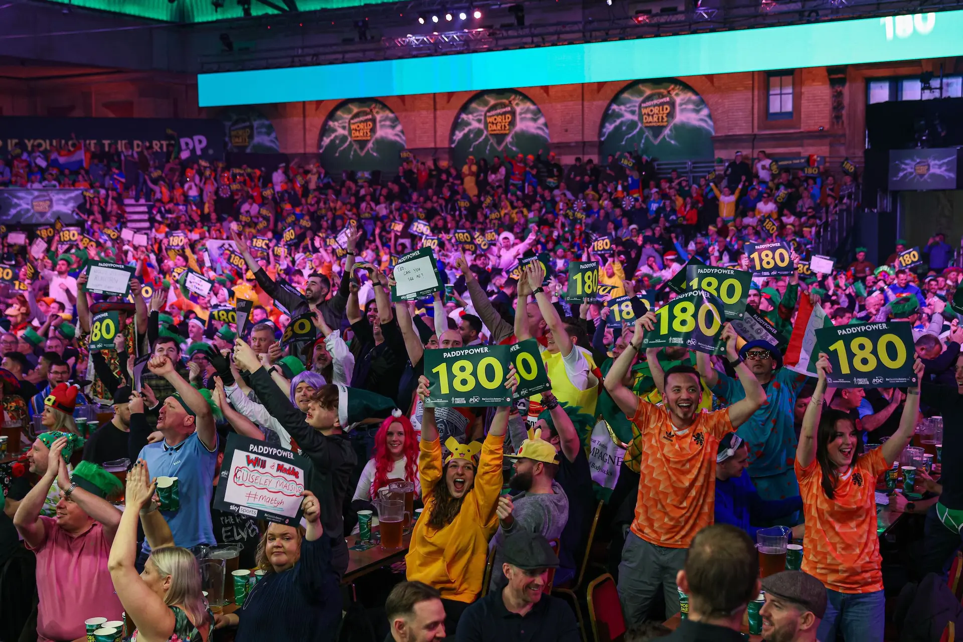 Hoogste PDC WK 2024 gemiddelde tot op heden niet op naam Van Gerwen of Littler