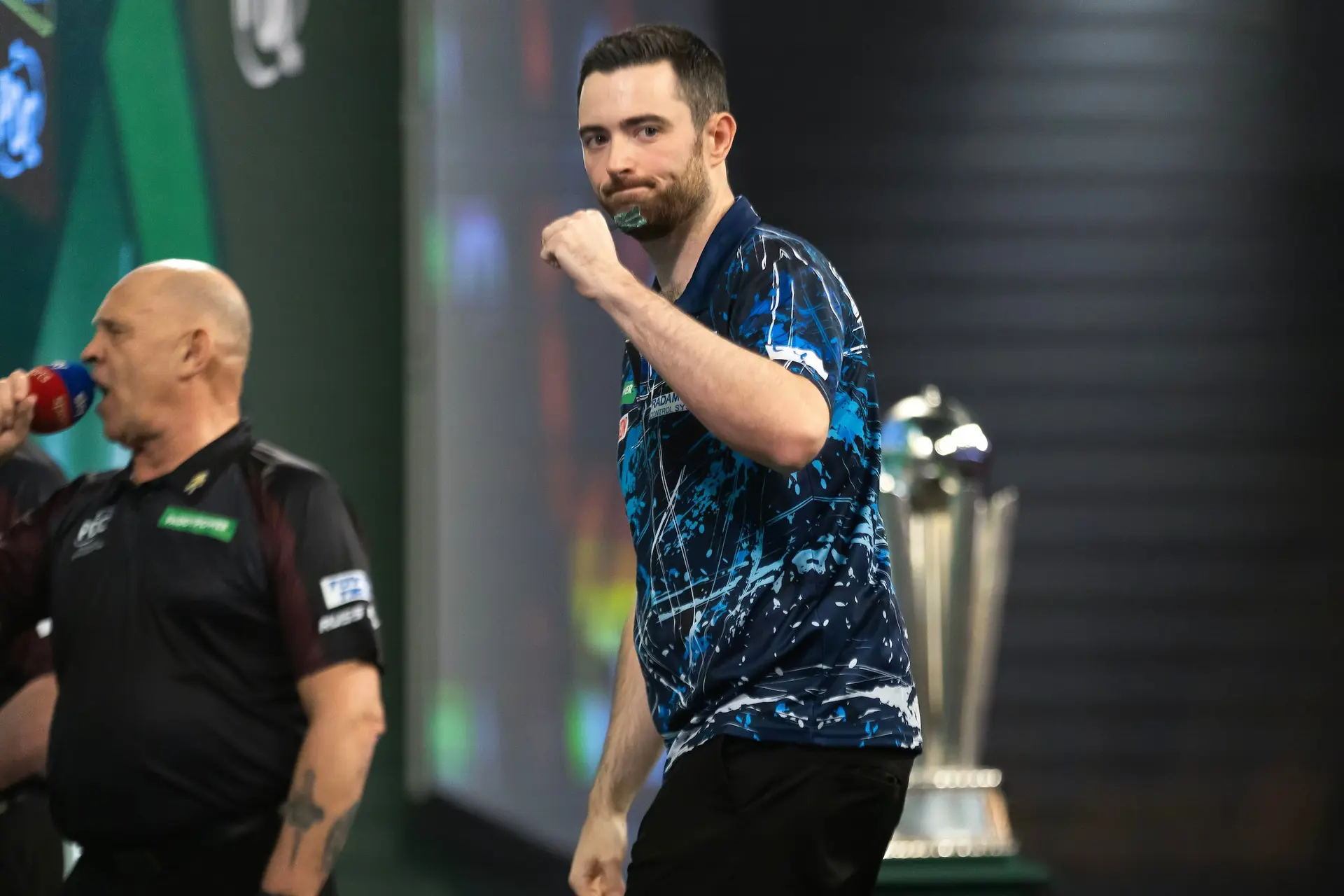 Luke Humphries is de PDC World Darts Championship kampioen en nummer één van de wereld