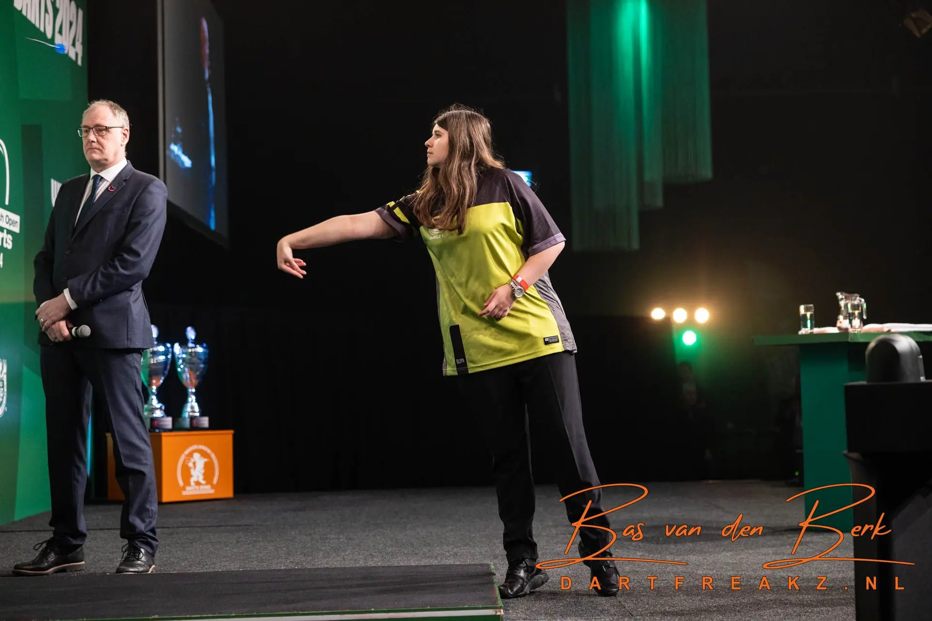 Paige Pauling en Mason Teese winnen eerste WDF England Youth Grand Prix van 2025