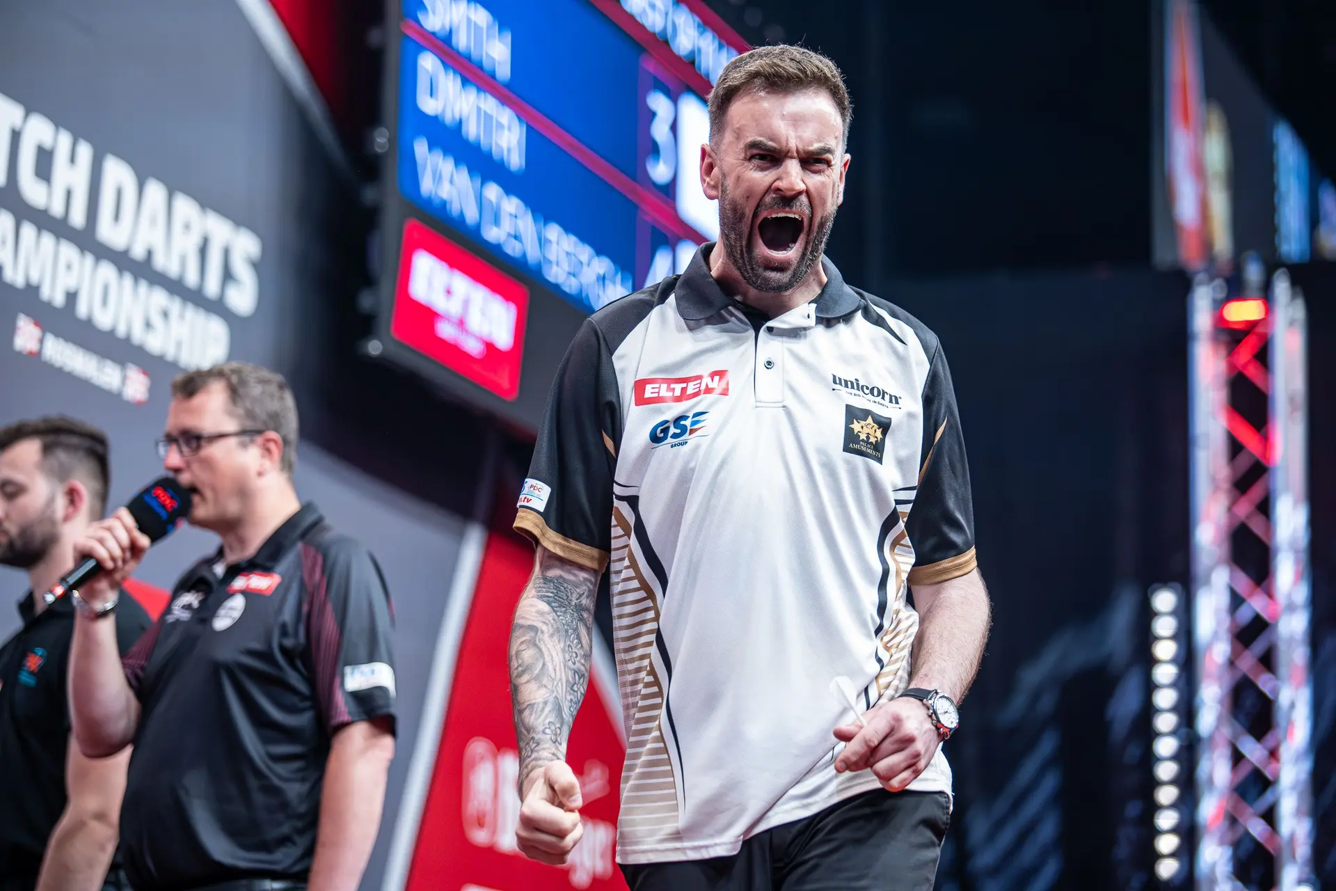 Ross Smith schrijft Players Championship 16 op zijn naam met dubbele 9-darter