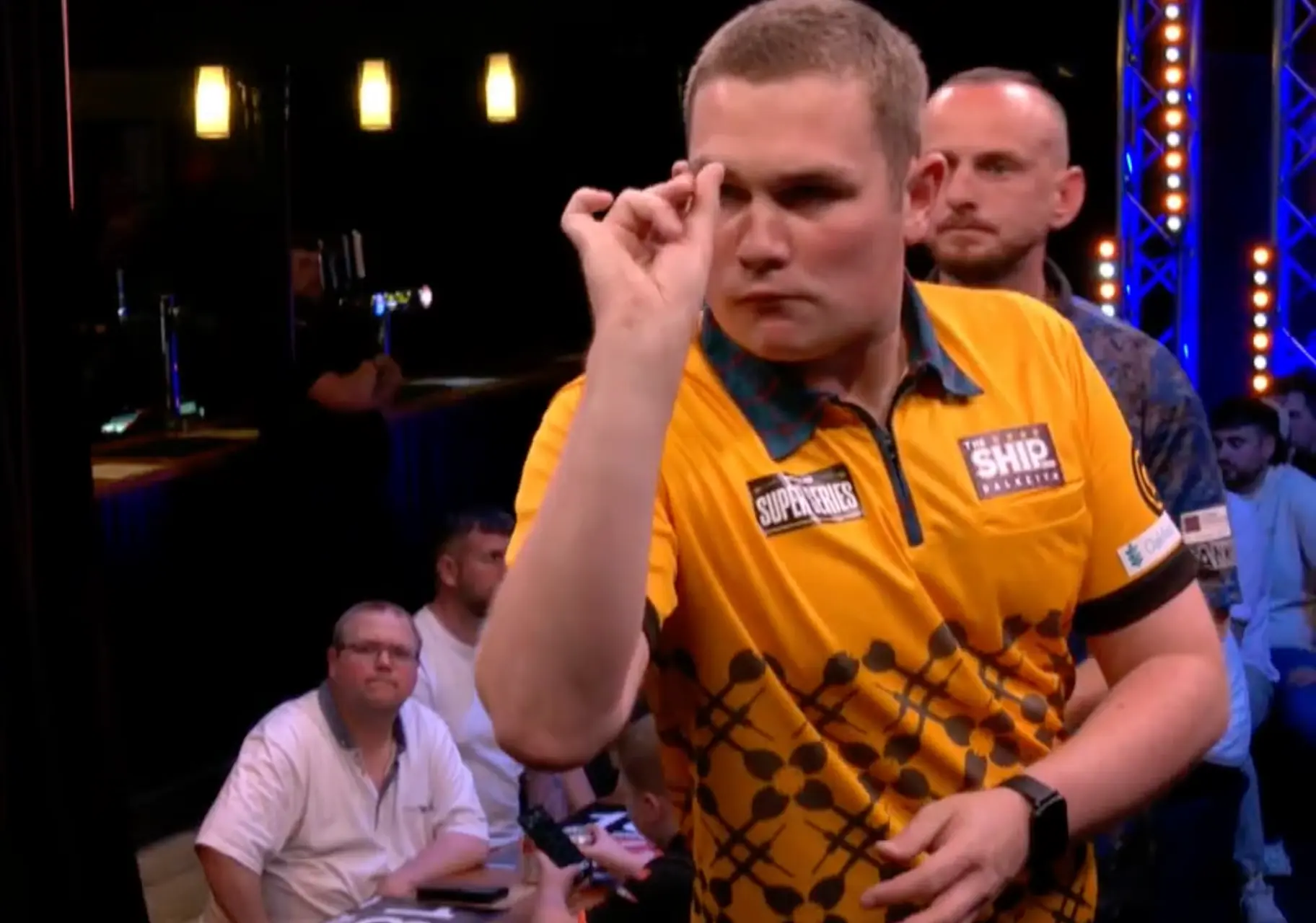 Elfde speelweek valt ten prooi aan de Schot Andy Davidson van de Modus Super Series, Vd Horst en Raman grijpen naast finals night