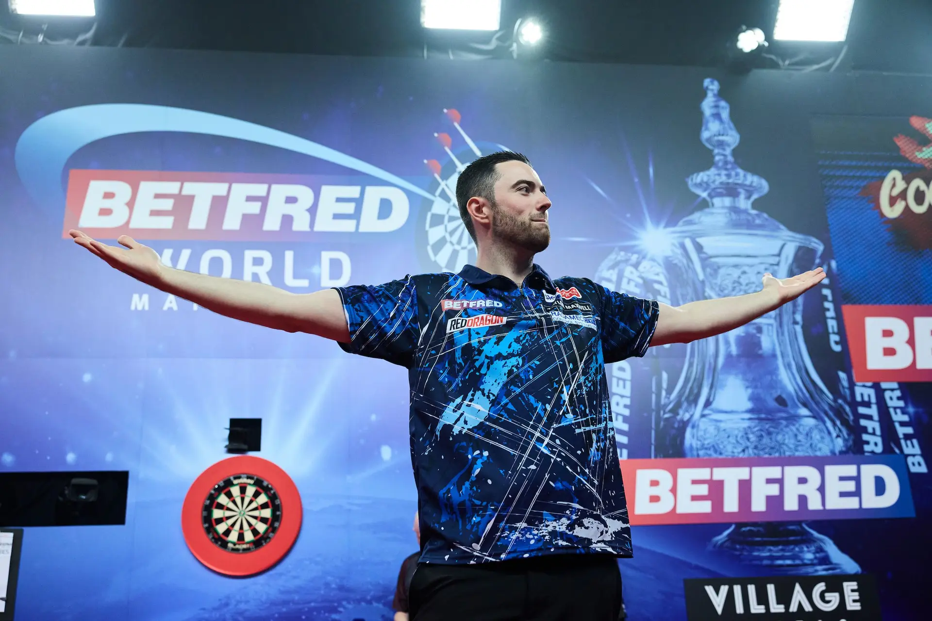 Nieuwe records tijdens de PDC World Matchplay 2024: Een terugblik met statistieken en Luke Humphries als kampioen