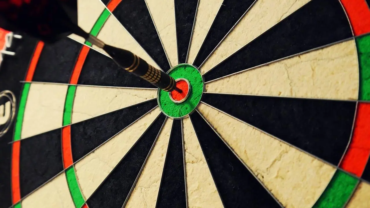 Patrick Ocheng en Juma Said schrijven dartsgeschiedenis: Oeganda voor het eerst naar PDC World Cup of Darts