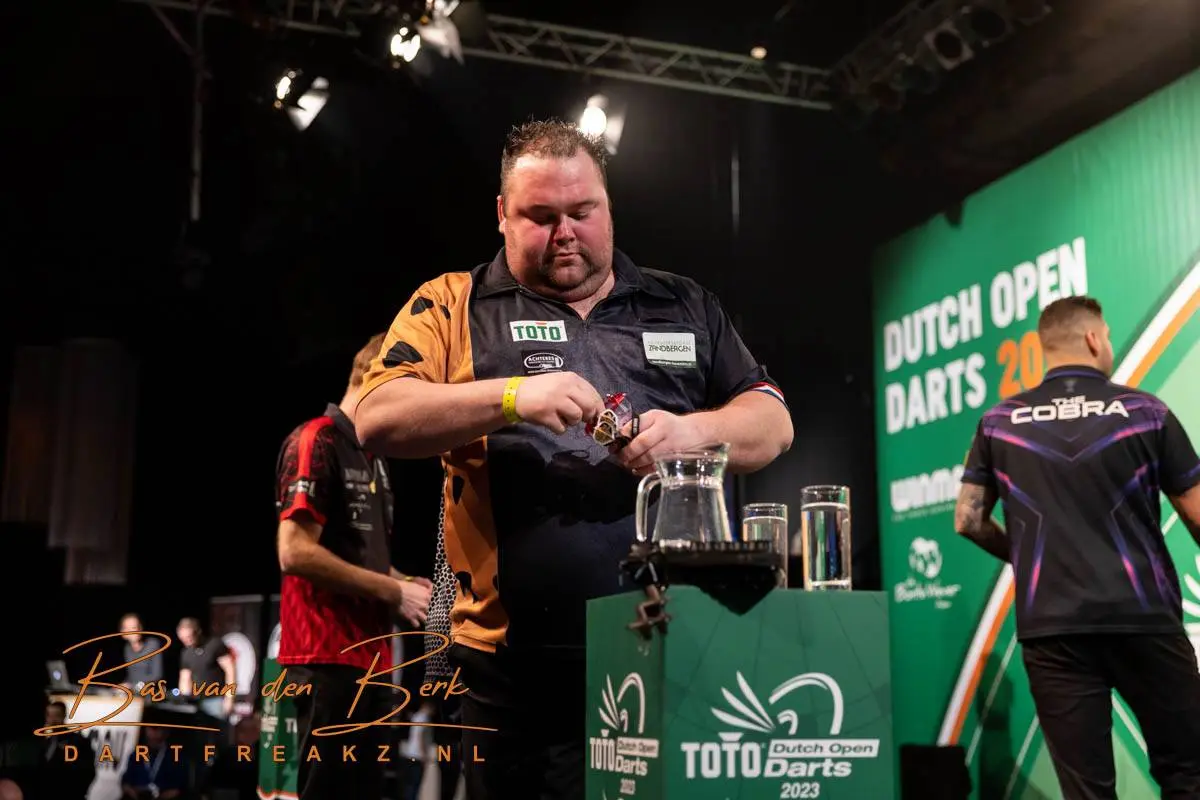 Michael Stoeten wint derde voorronde van de Krembassy