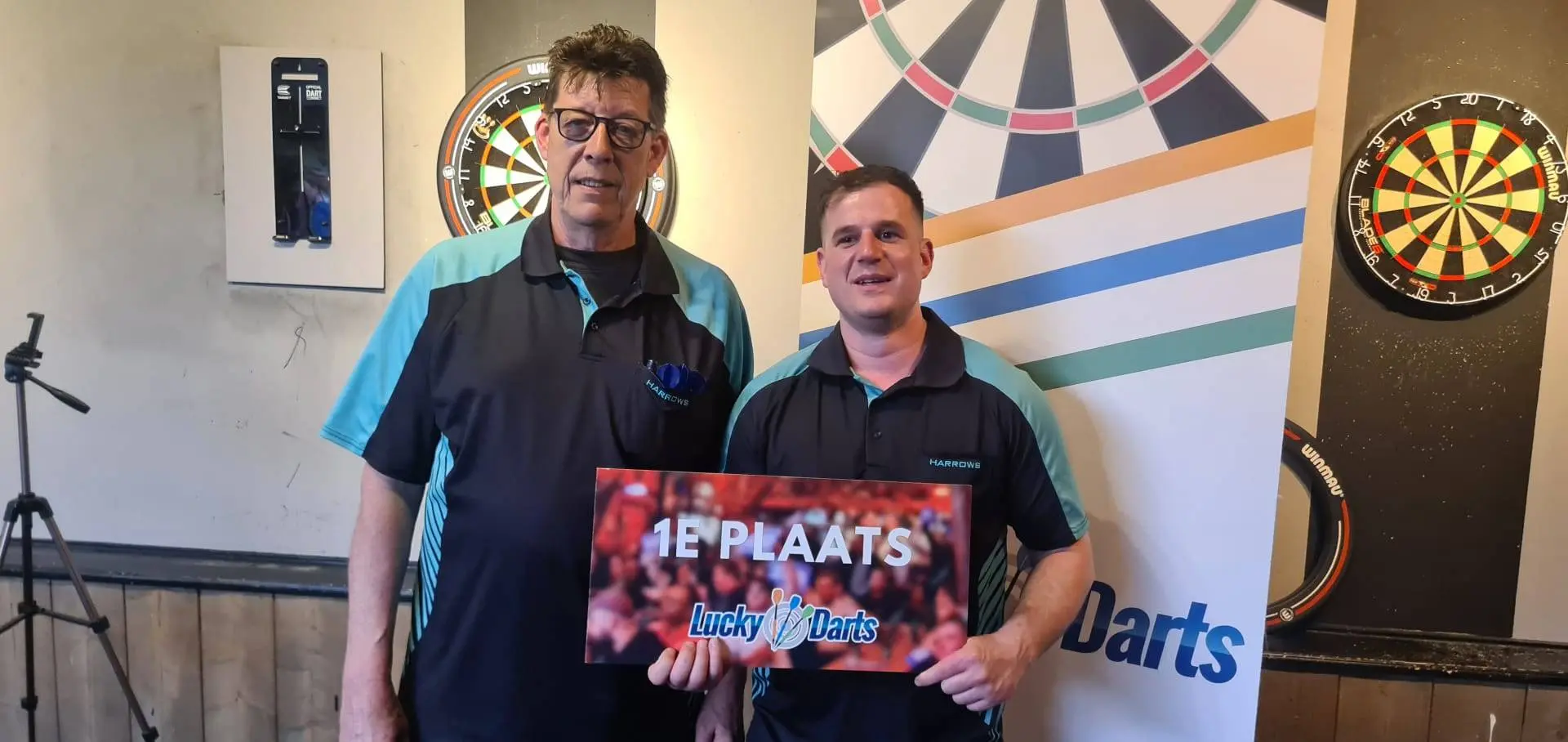 Richard Heuverkamp en Kevin van den Heuvel eerste winnaars Lucky Darts Open Amsterdam Koppeltoernooi