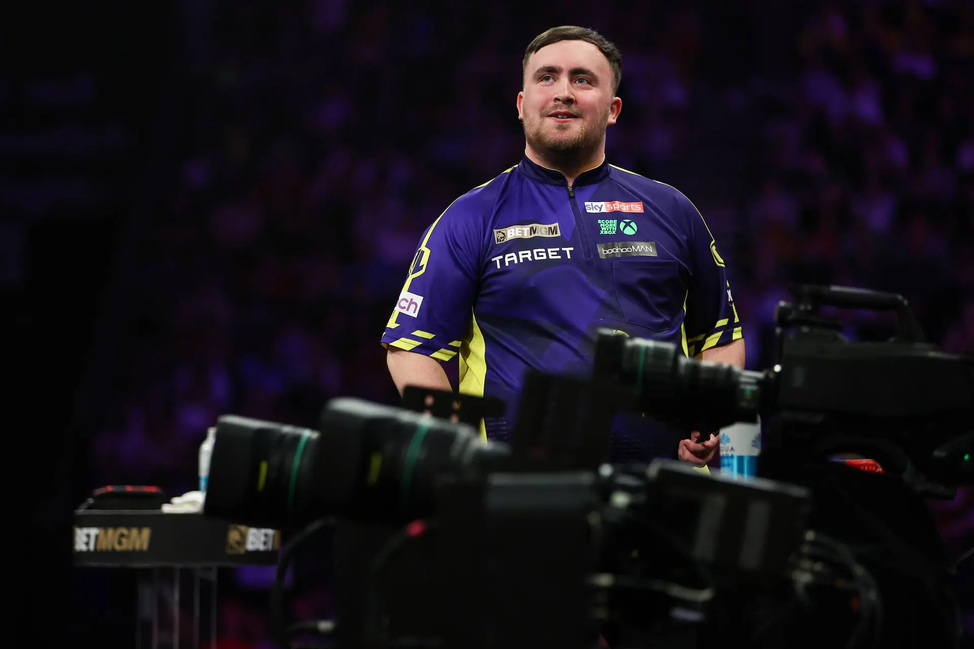 Luke Littler doorbreekt magische grens, NL-er in de top 5 en het is geen Van Gerwen