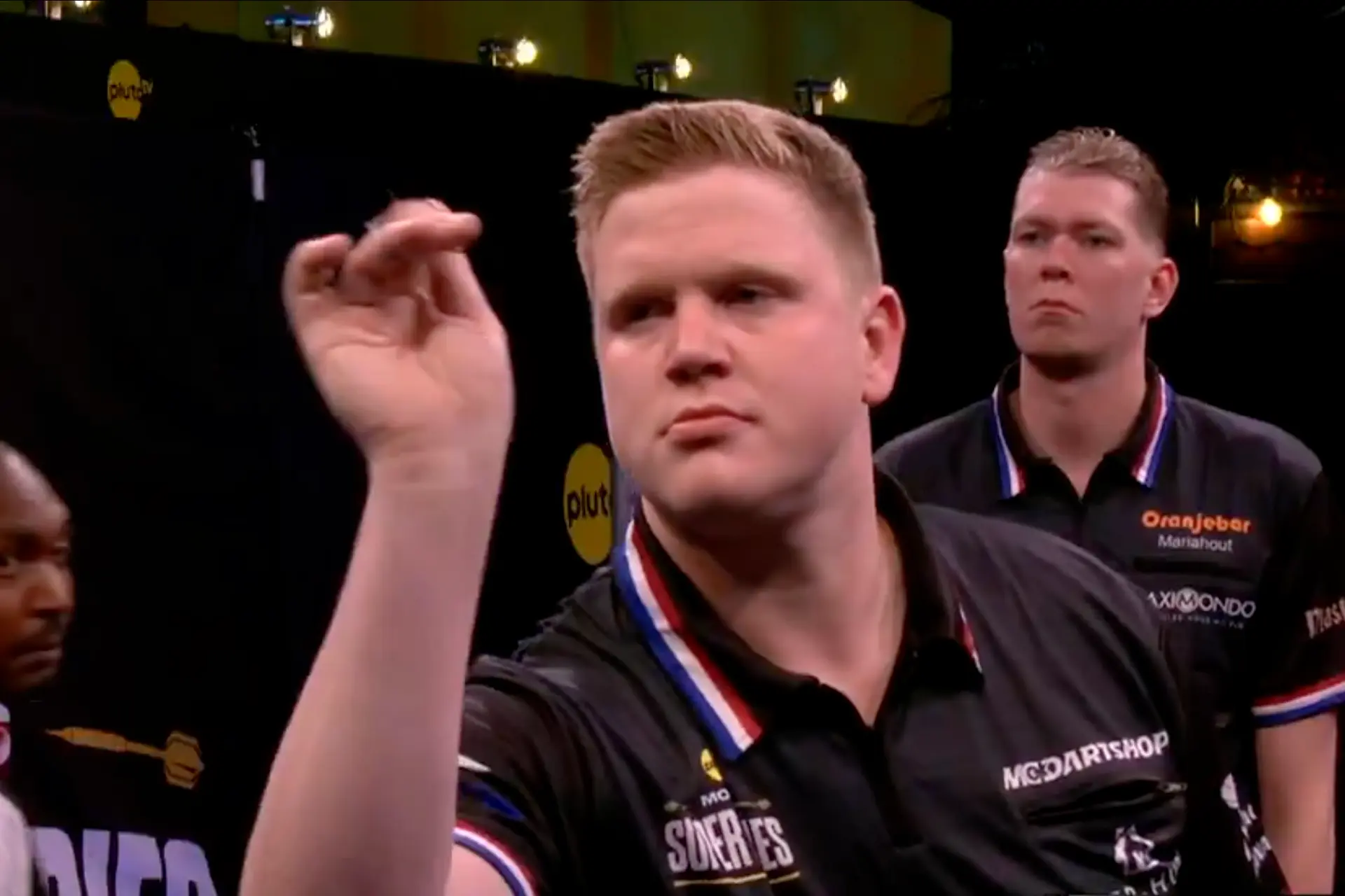 Het Oranje Duel: Van Schie en Van Trijp knallen Nederland naar de finaleavond van de Modus Super Series