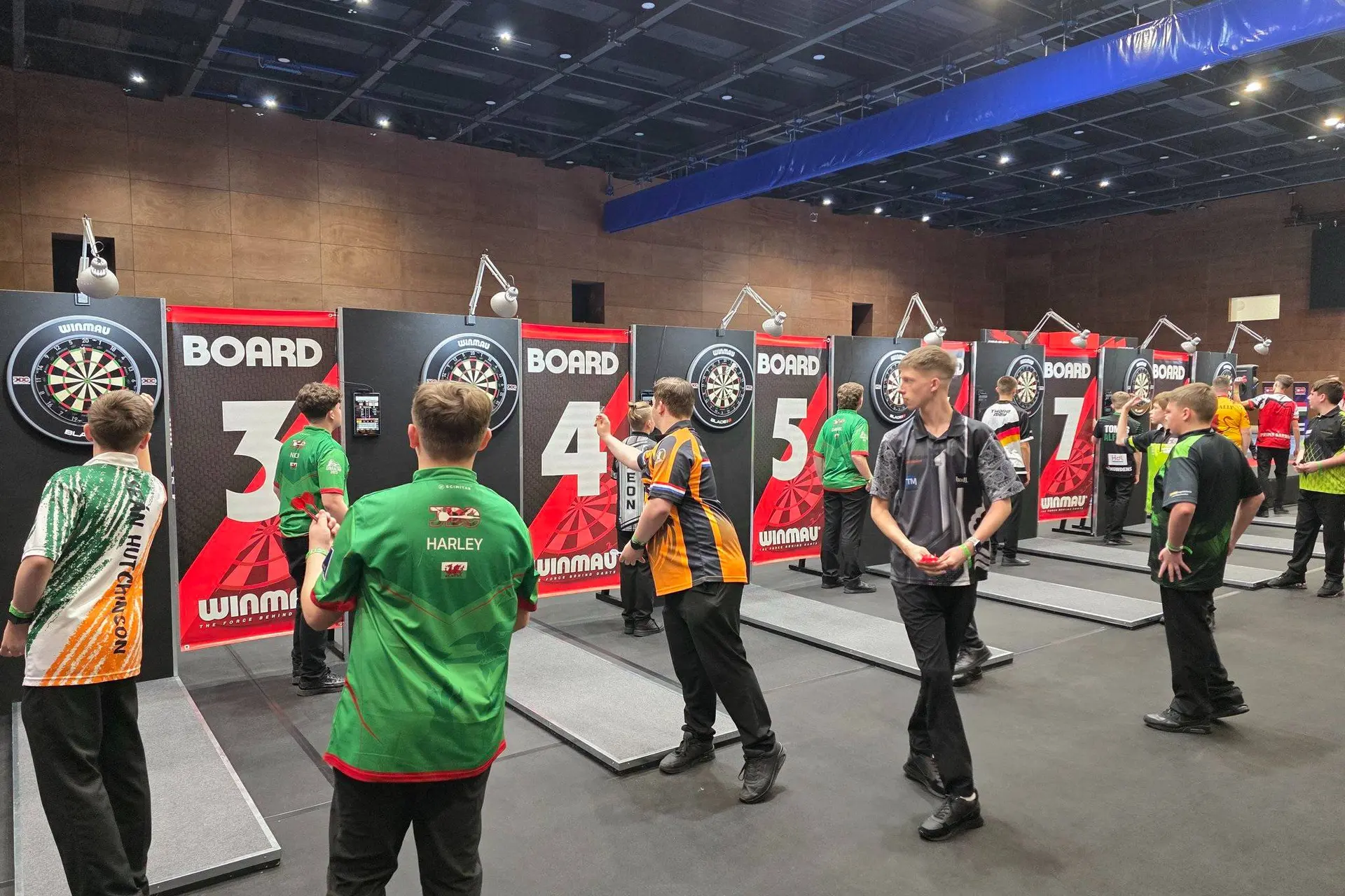 Ryan Branley prolongeert titel op Luke Littler Legacy Open, Oranje en Belgen imponeren in Gibraltar